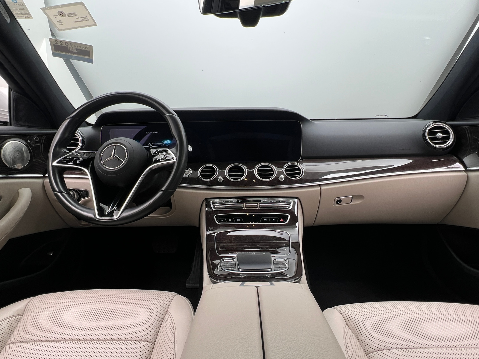 Thumbnail: 2022 Mercedes-Benz E-Class - 2