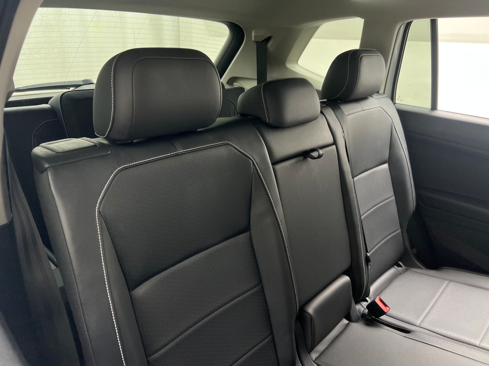 Thumbnail: 2021 Volkswagen Tiguan - 5