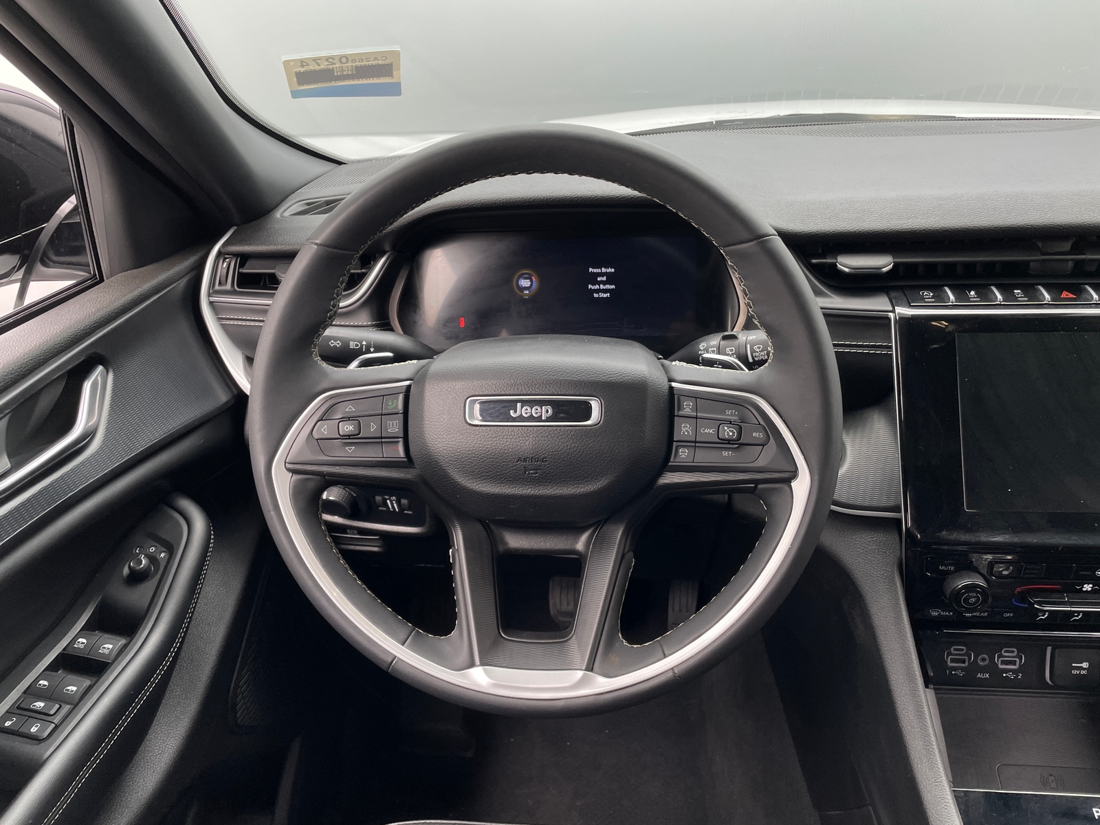 Thumbnail: 2024 Jeep Grand Cherokee - 4