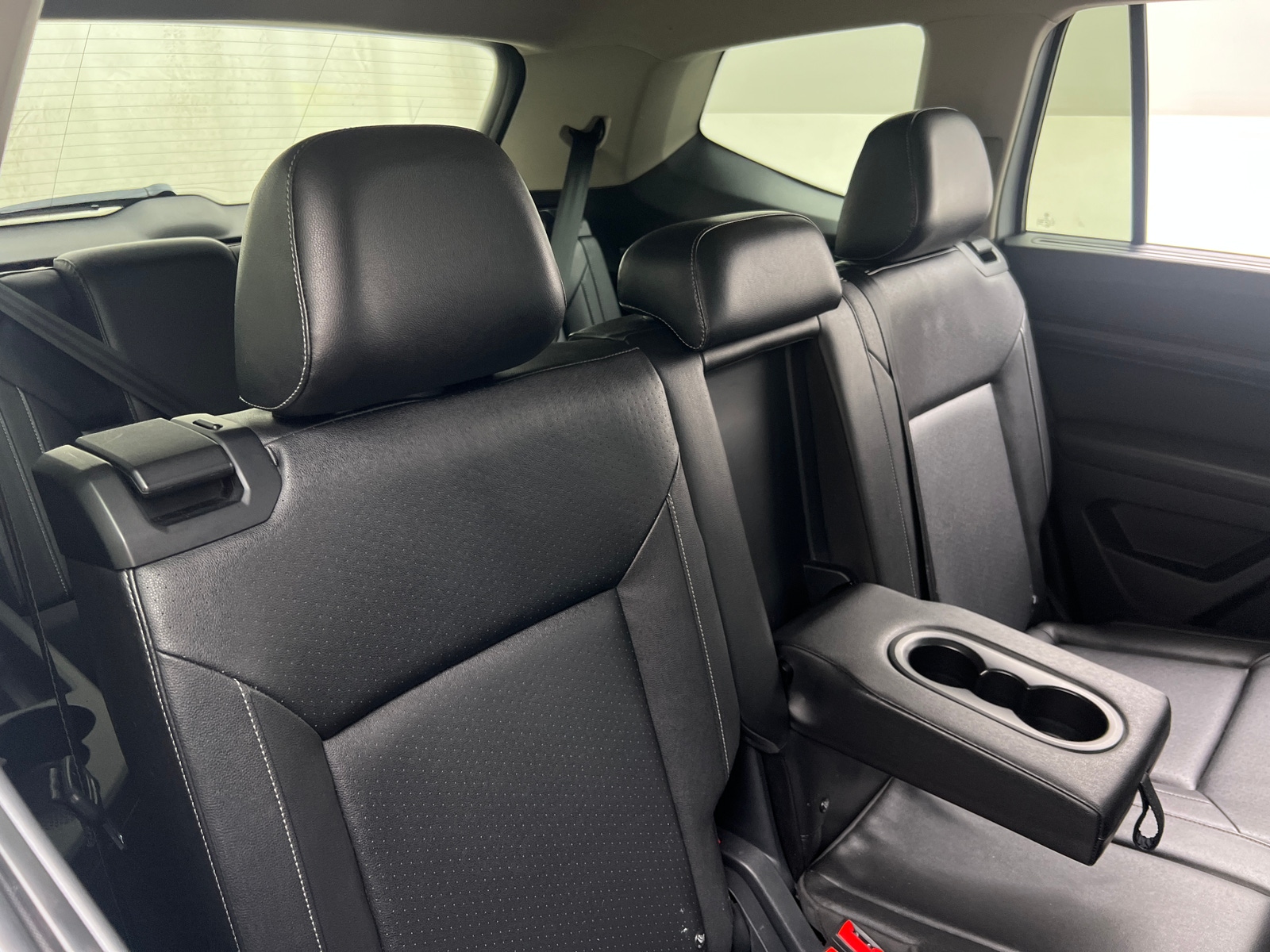 Thumbnail: 2018 Volkswagen Atlas - 5