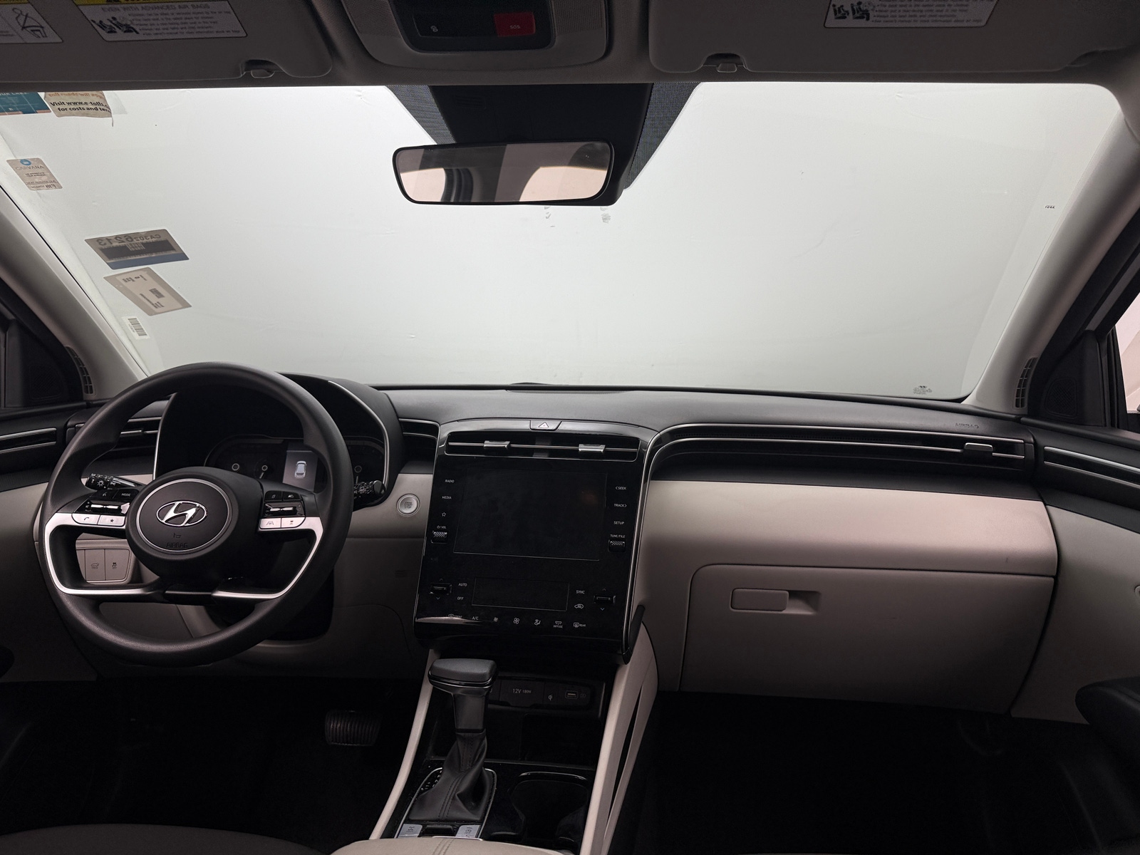Thumbnail: 2024 Hyundai Tucson - 3