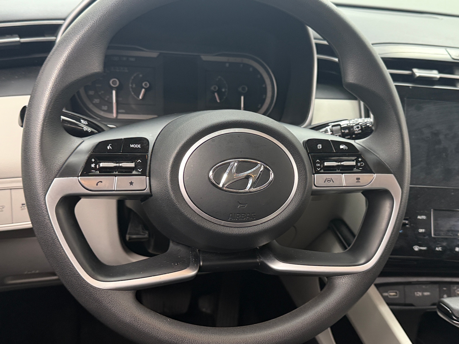 Thumbnail: 2024 Hyundai Tucson - 5