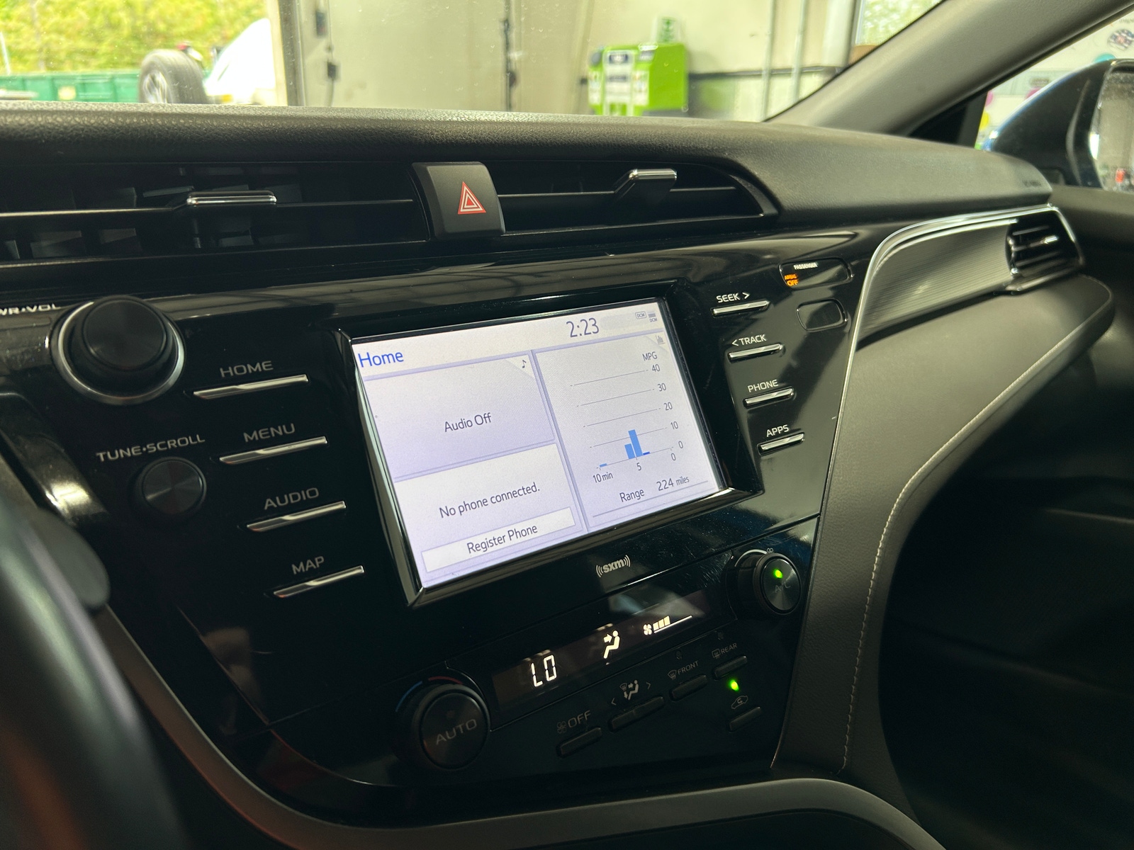 Thumbnail: 2020 Toyota Camry - 4