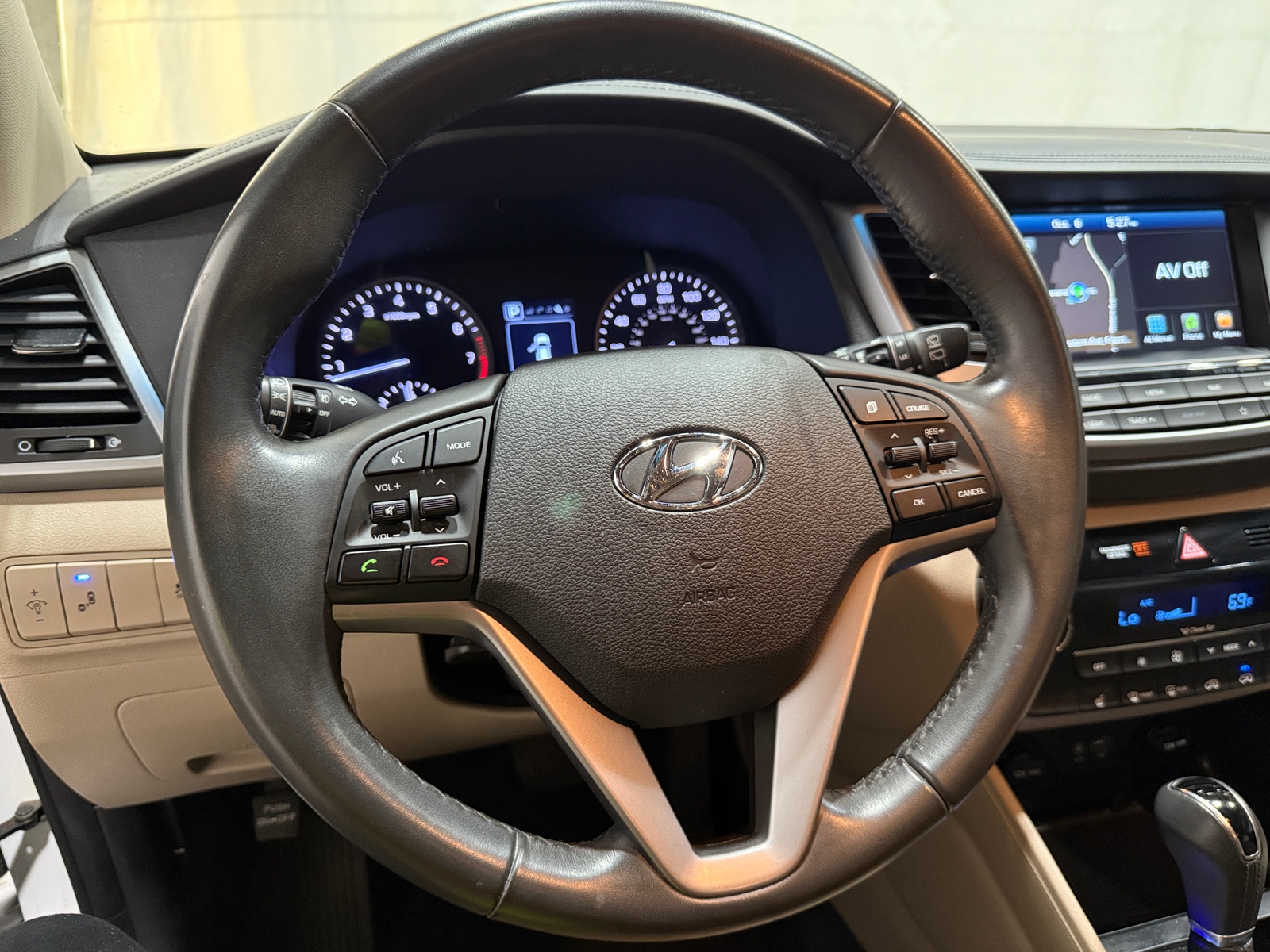 Thumbnail: 2018 Hyundai Tucson - 4