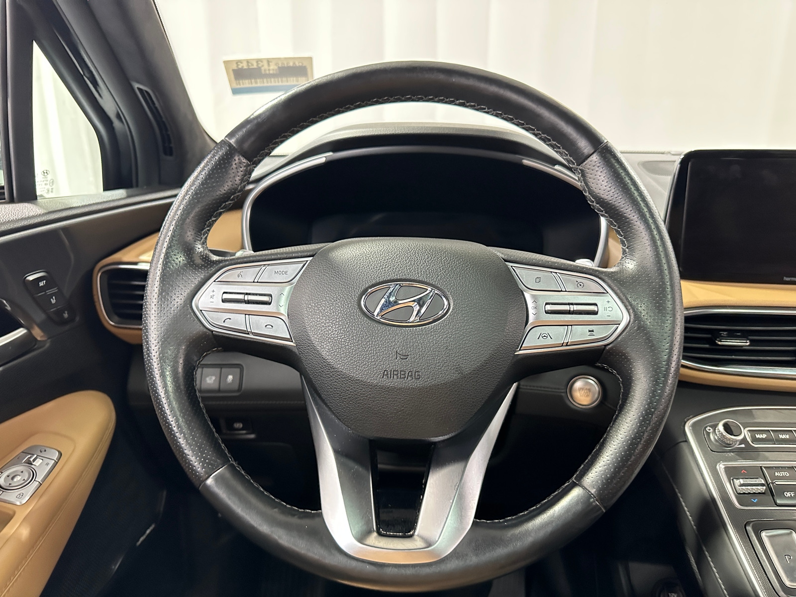 Thumbnail: 2023 Hyundai Santa Fe - 4