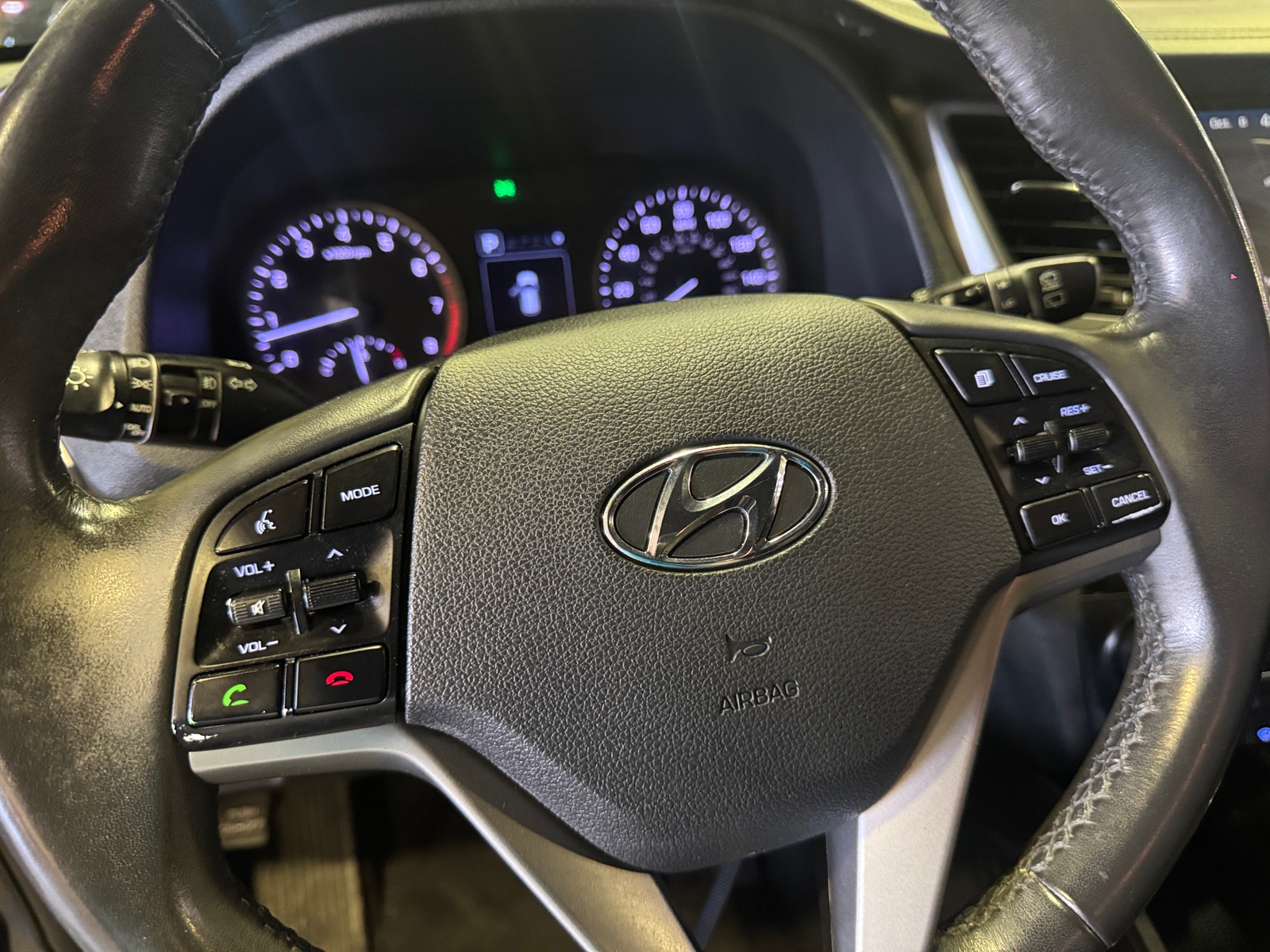 Thumbnail: 2017 Hyundai Tucson - 4
