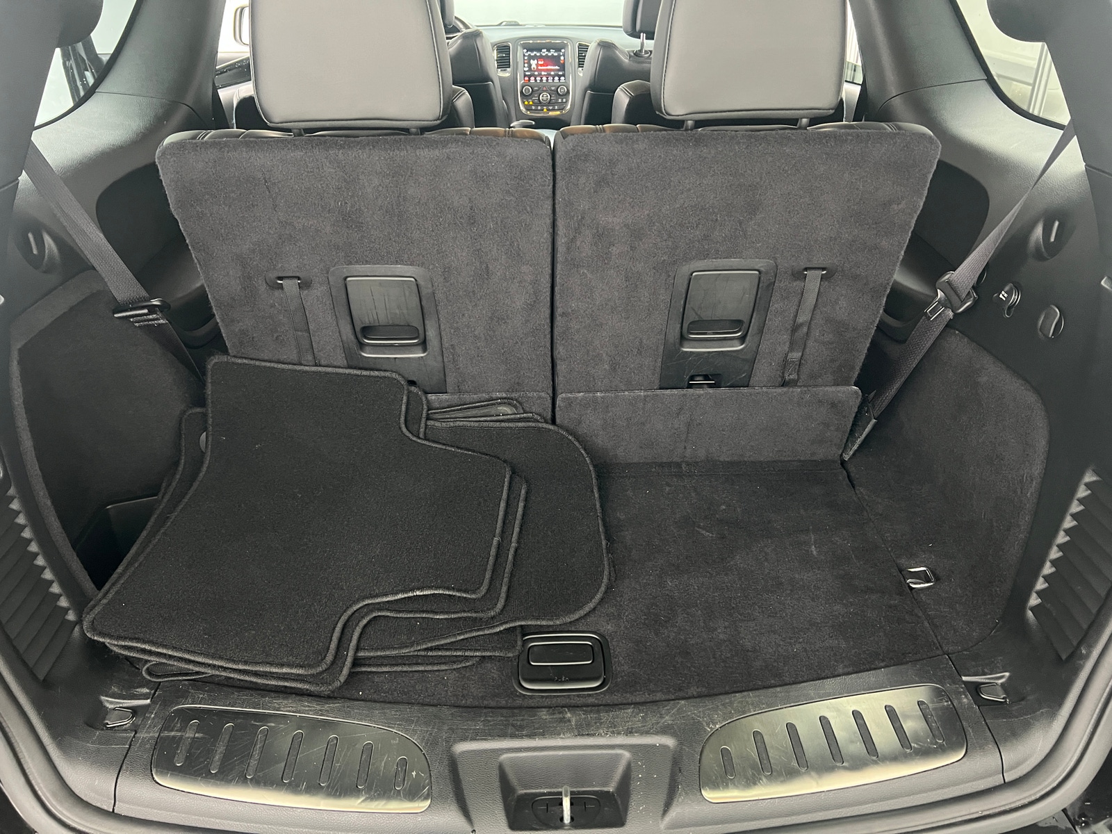 Thumbnail: 2019 Dodge Durango - 6