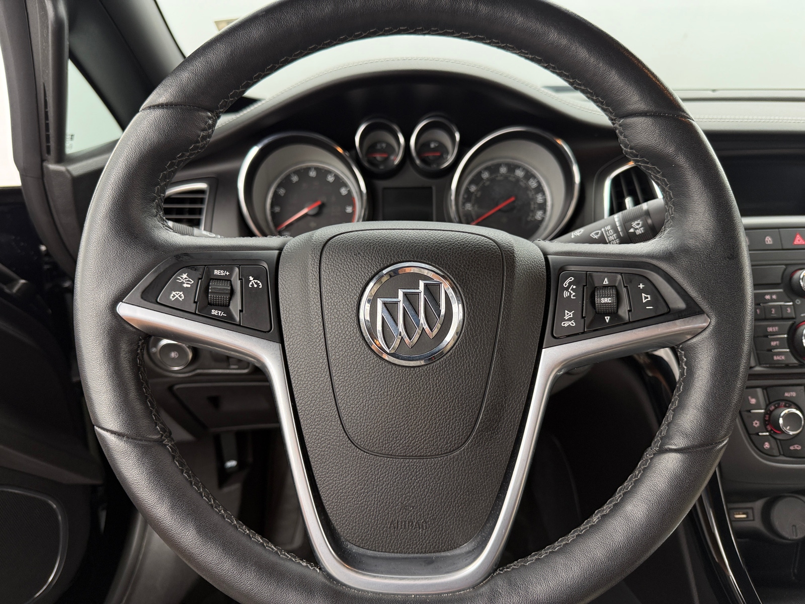 Thumbnail: 2018 Buick Cascada - 4