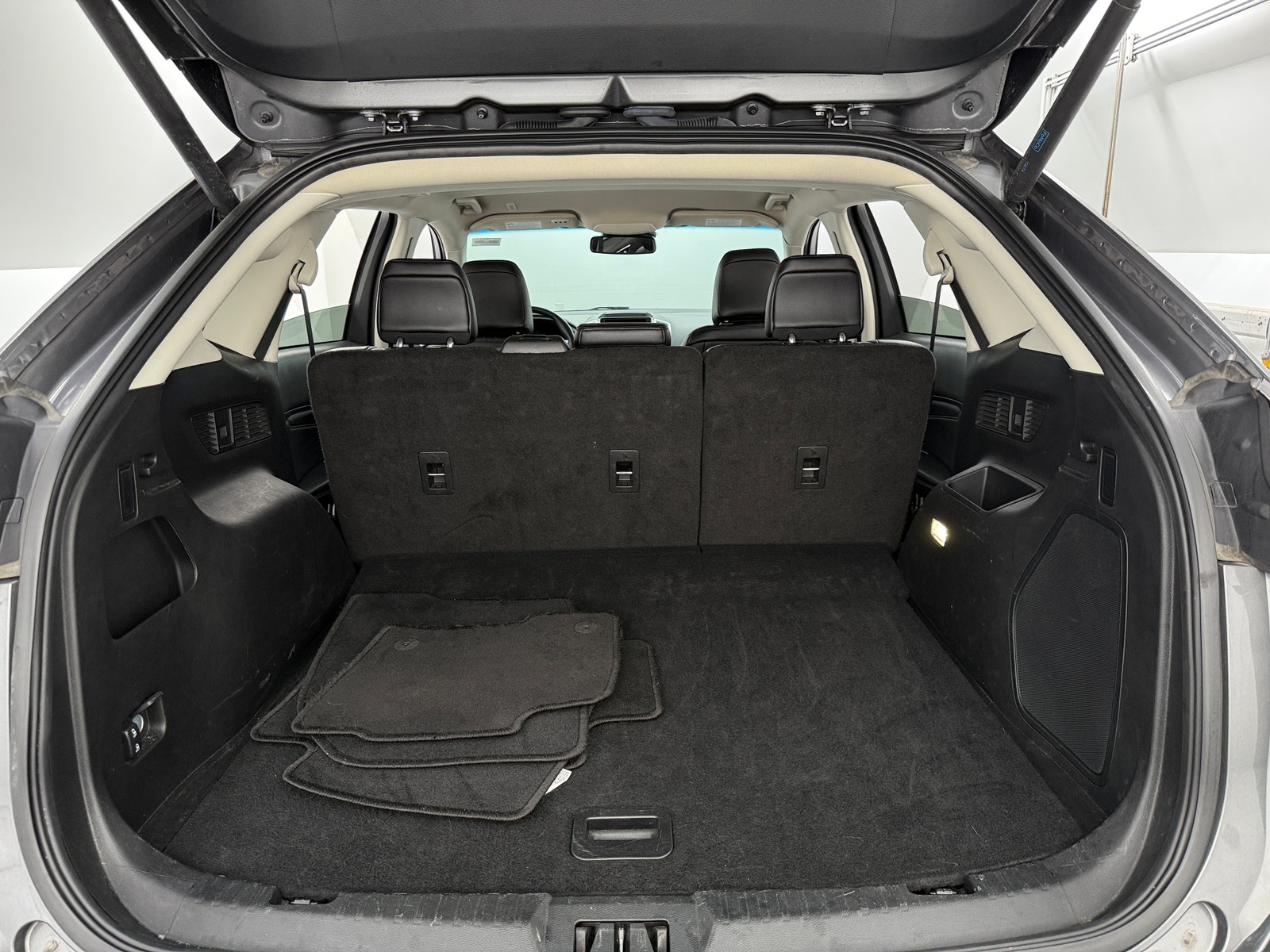 Thumbnail: 2024 Ford Edge - 6