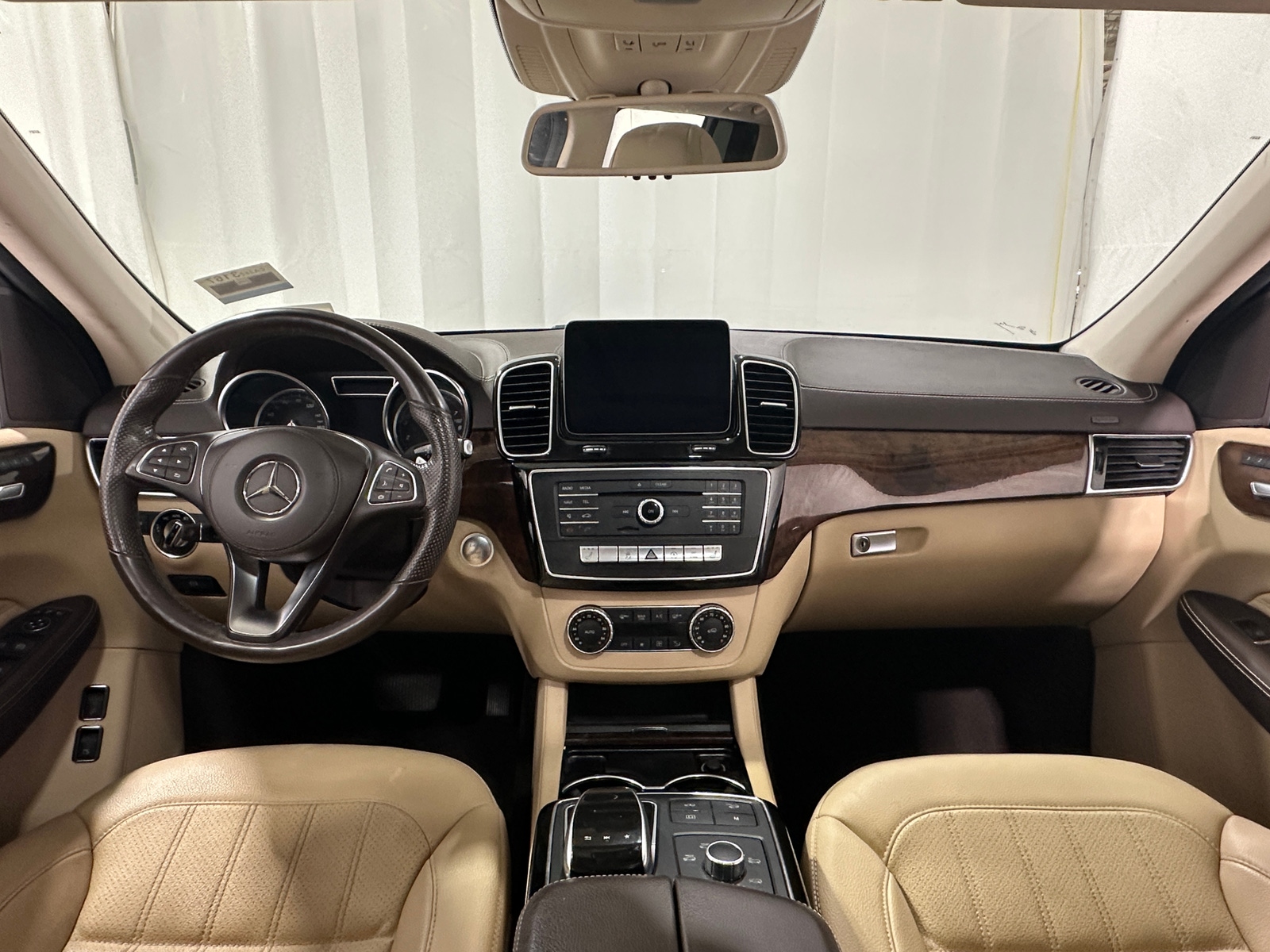 Thumbnail: 2018 Mercedes-Benz GLS - 2