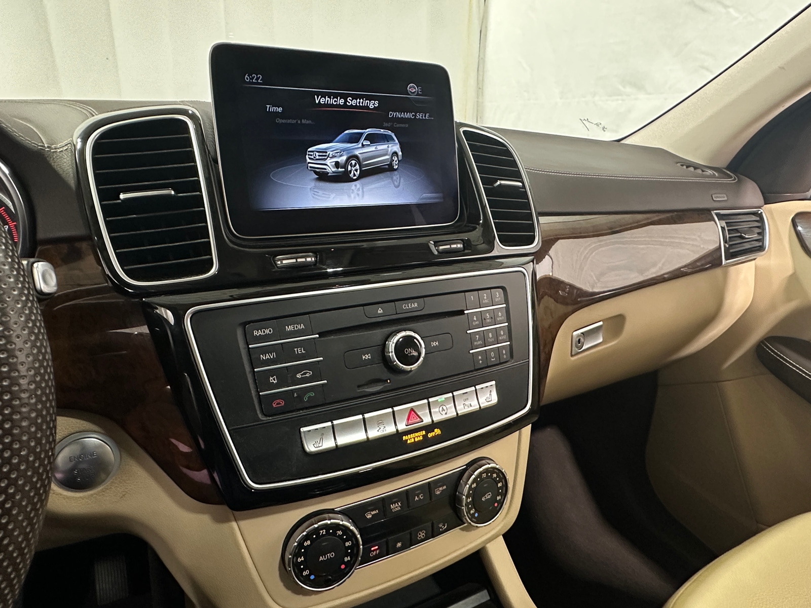 Thumbnail: 2018 Mercedes-Benz GLS - 3
