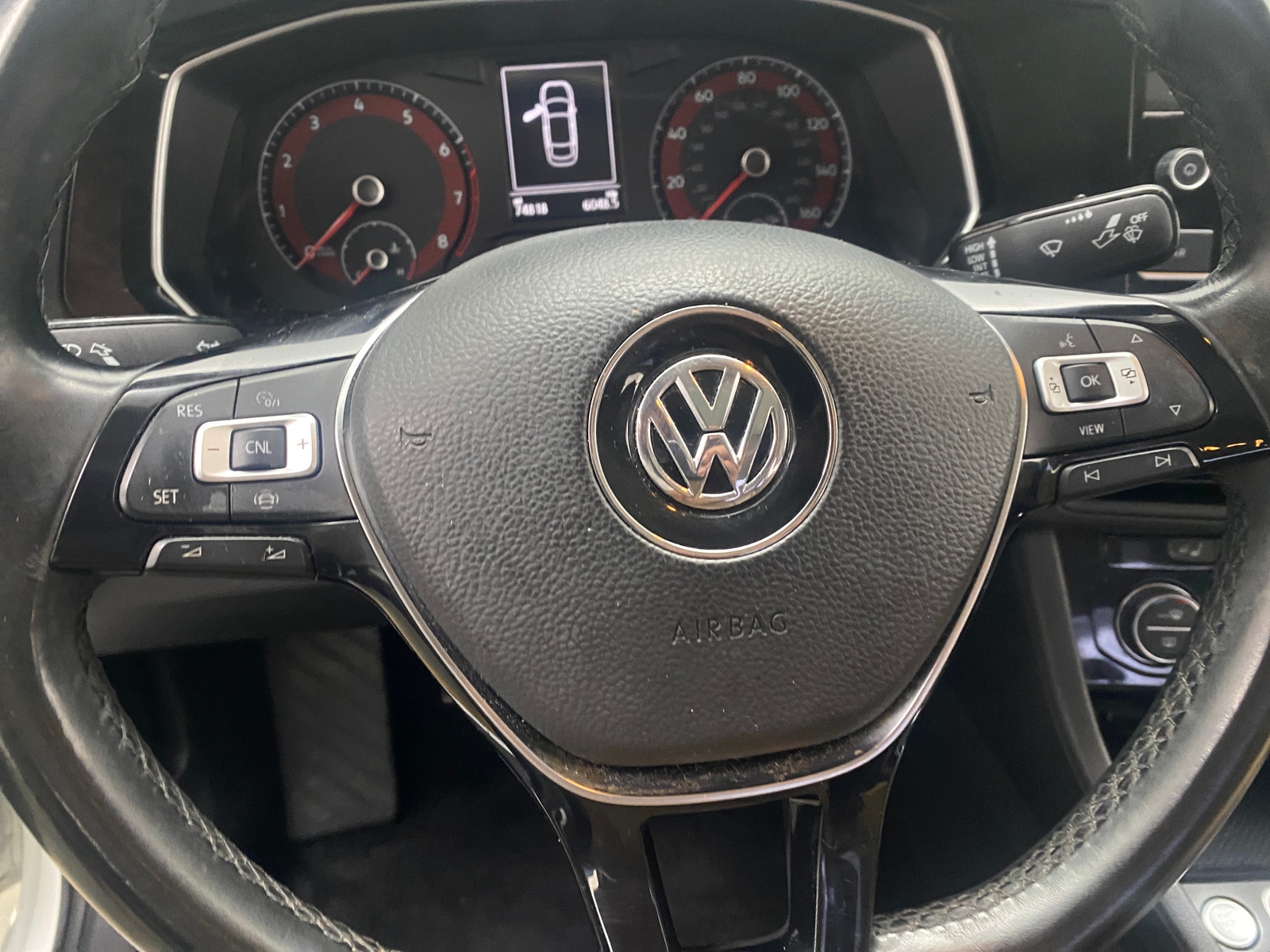 Thumbnail: 2019 Volkswagen Jetta - 4