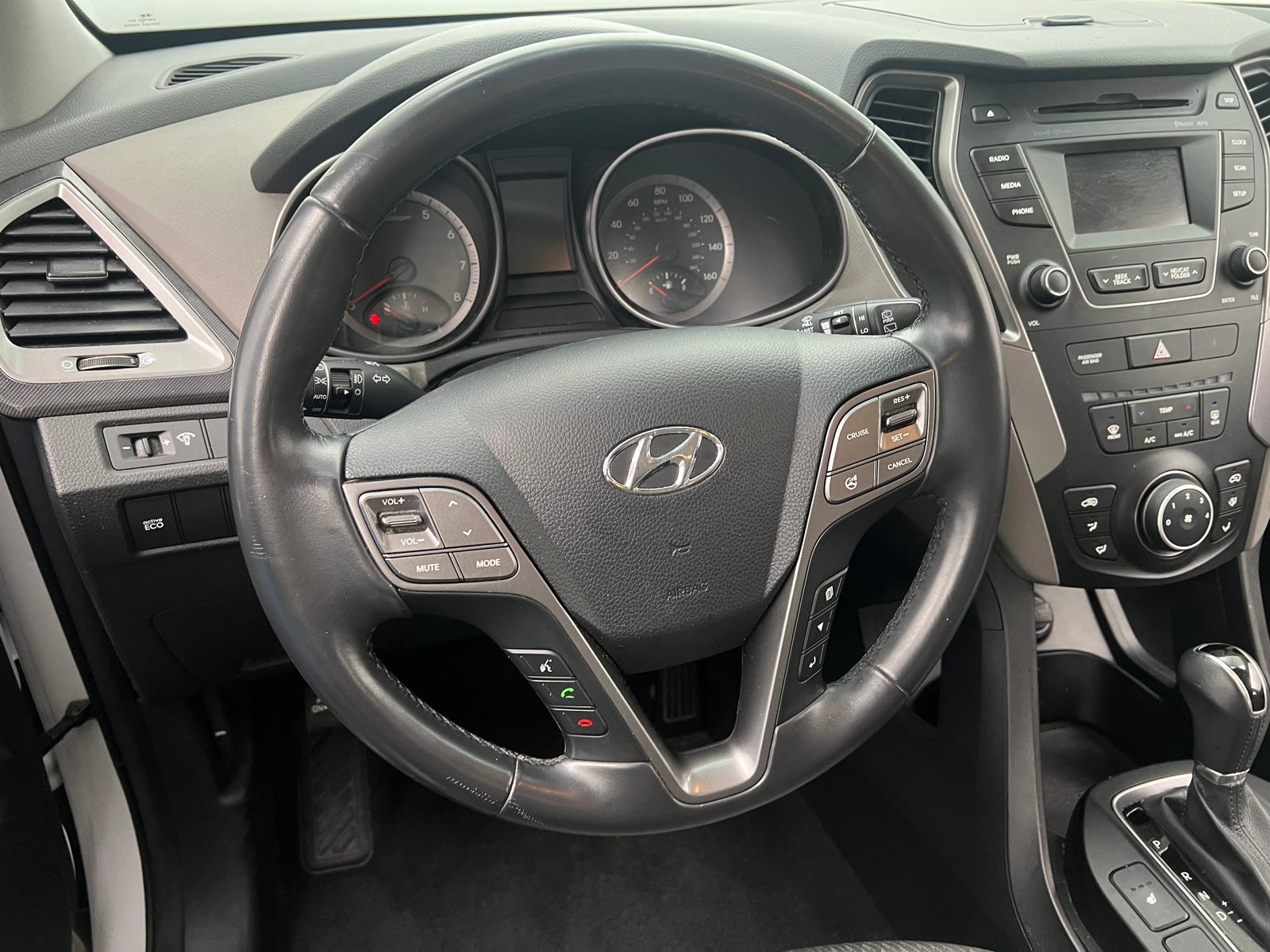 Thumbnail: 2014 Hyundai Santa Fe - 5