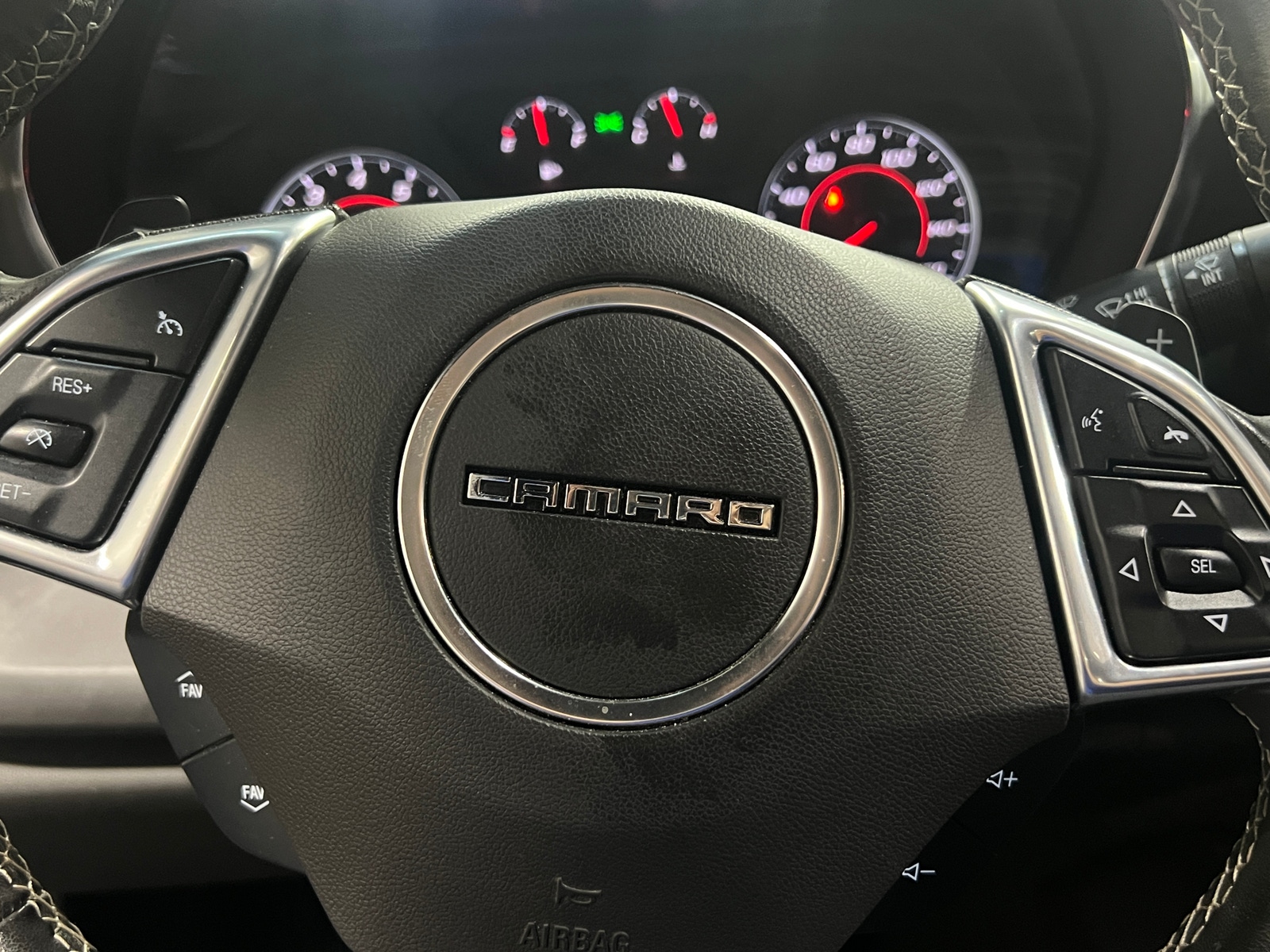 Thumbnail: 2021 Chevrolet Camaro - 4