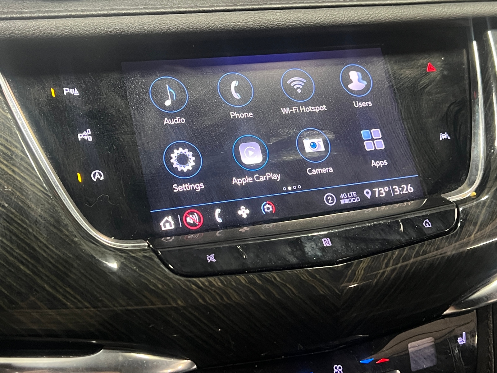 Thumbnail: 2020 Cadillac XT6 - 3