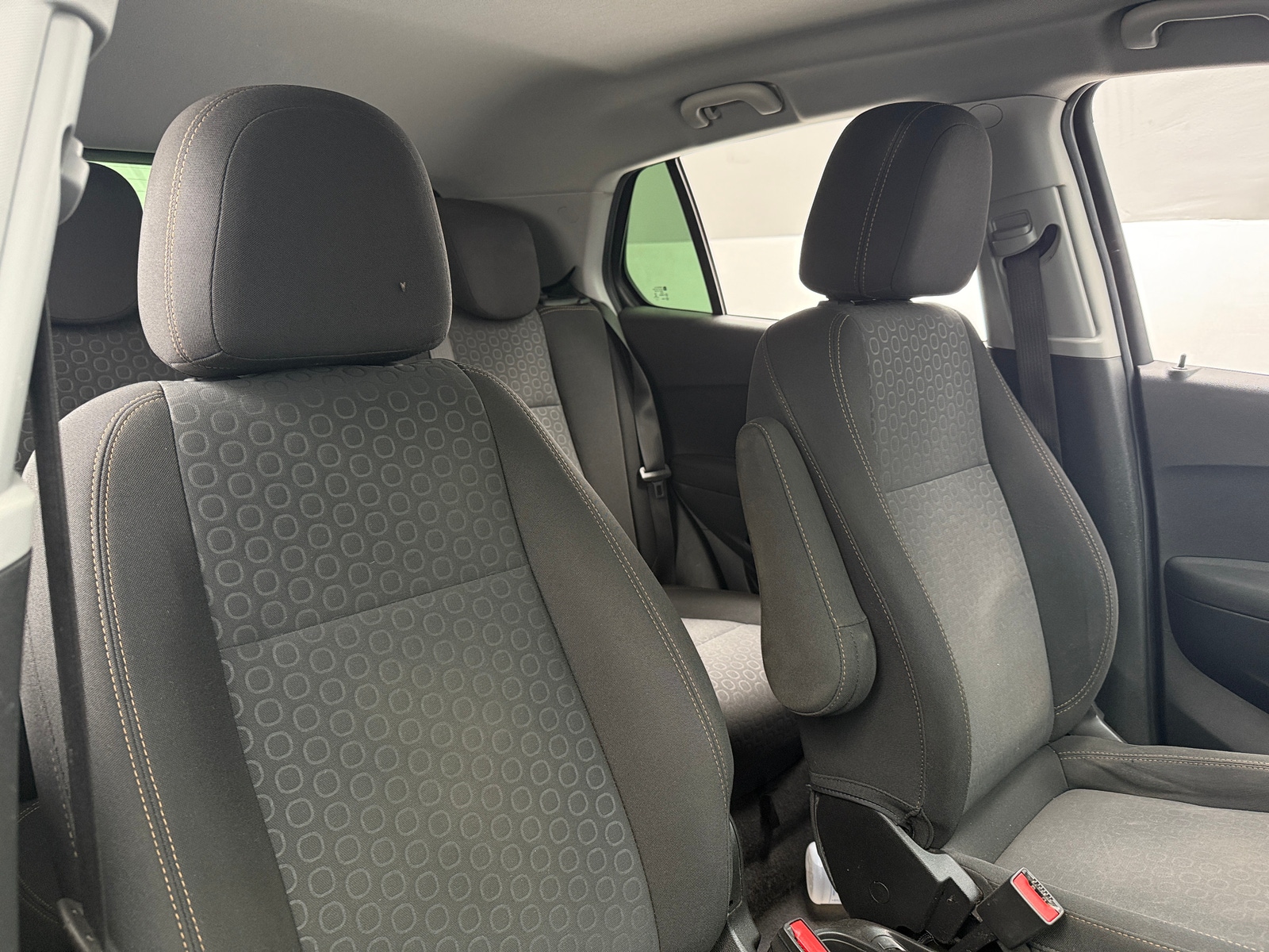 Thumbnail: 2020 Chevrolet Trax - 2