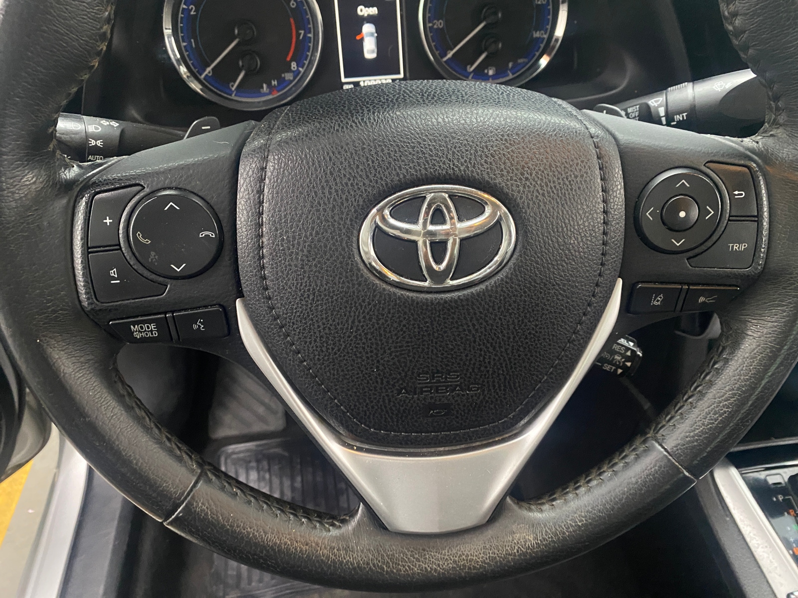 Thumbnail: 2017 Toyota Corolla - 4