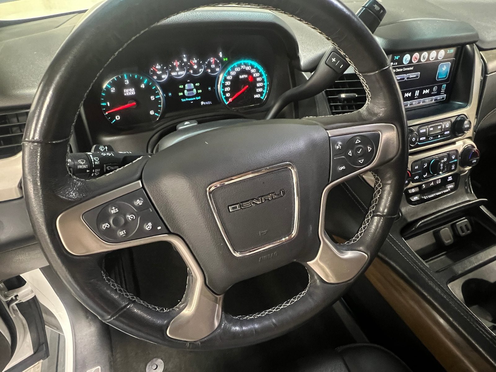 Thumbnail: 2018 GMC Yukon - 4