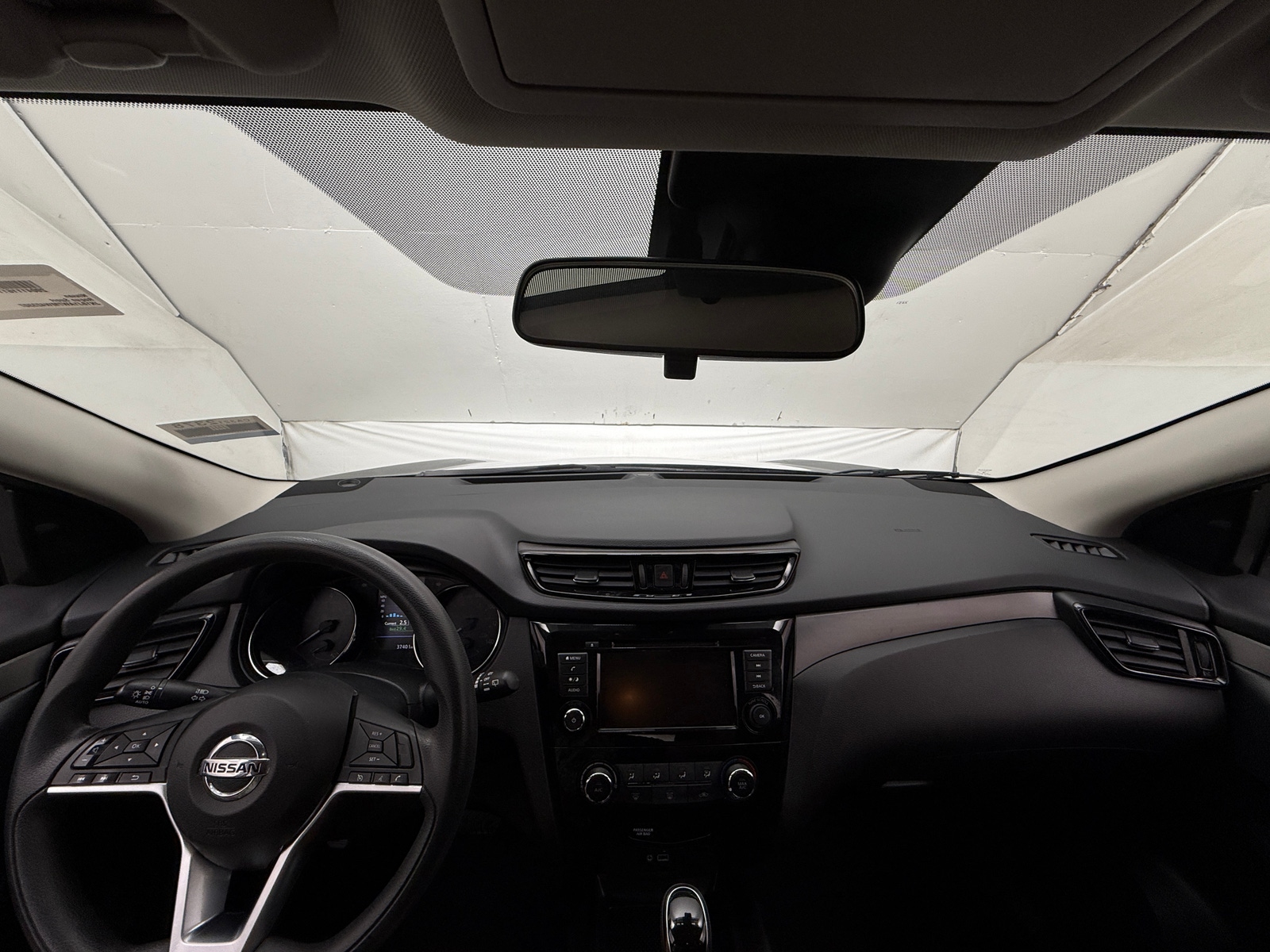 Thumbnail: 2021 Nissan Rogue Sport - 3