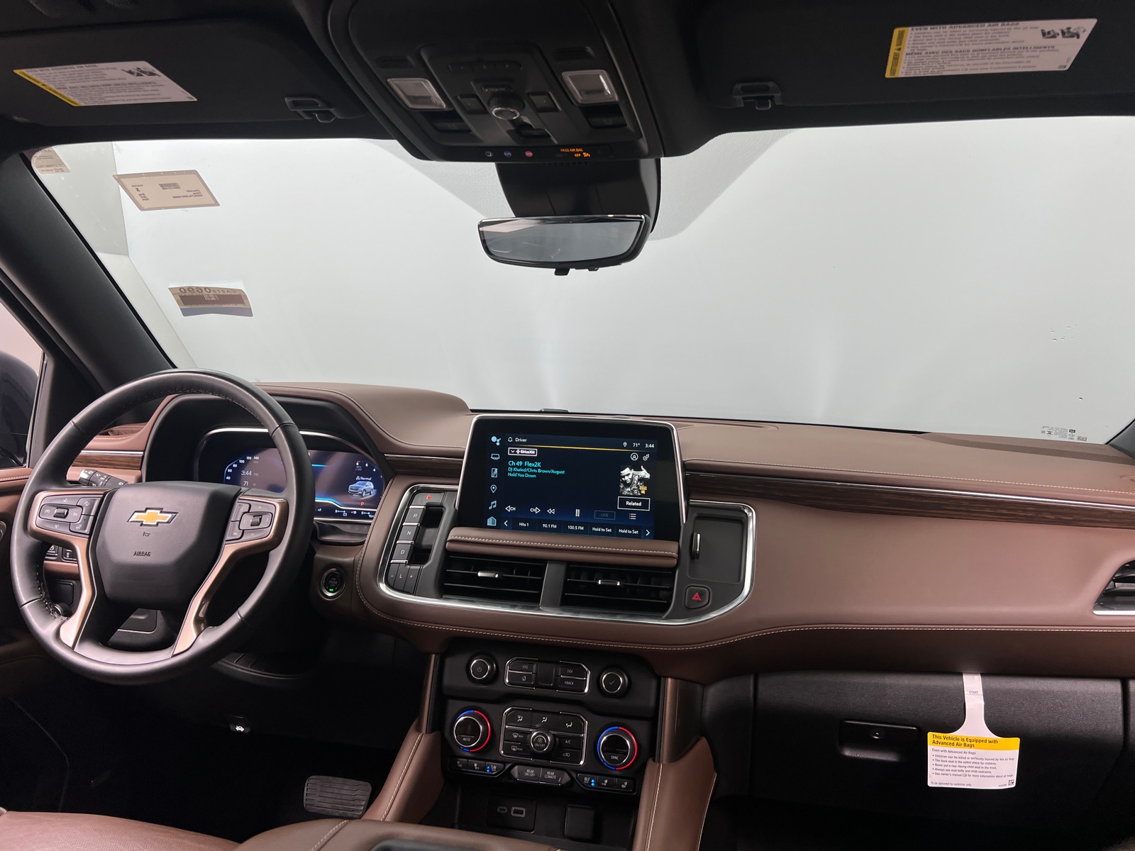 Thumbnail: 2024 Chevrolet Tahoe - 2