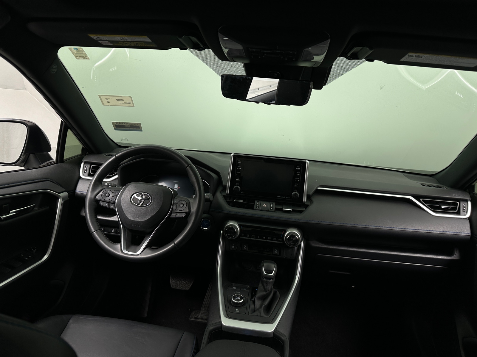 Thumbnail: 2021 Toyota RAV4 - 2