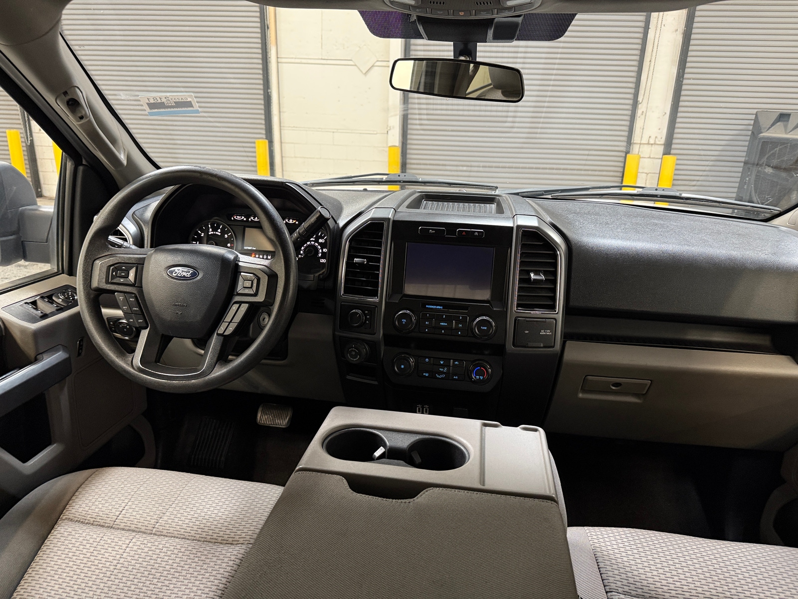 Thumbnail: 2020 Ford Econoline - 3