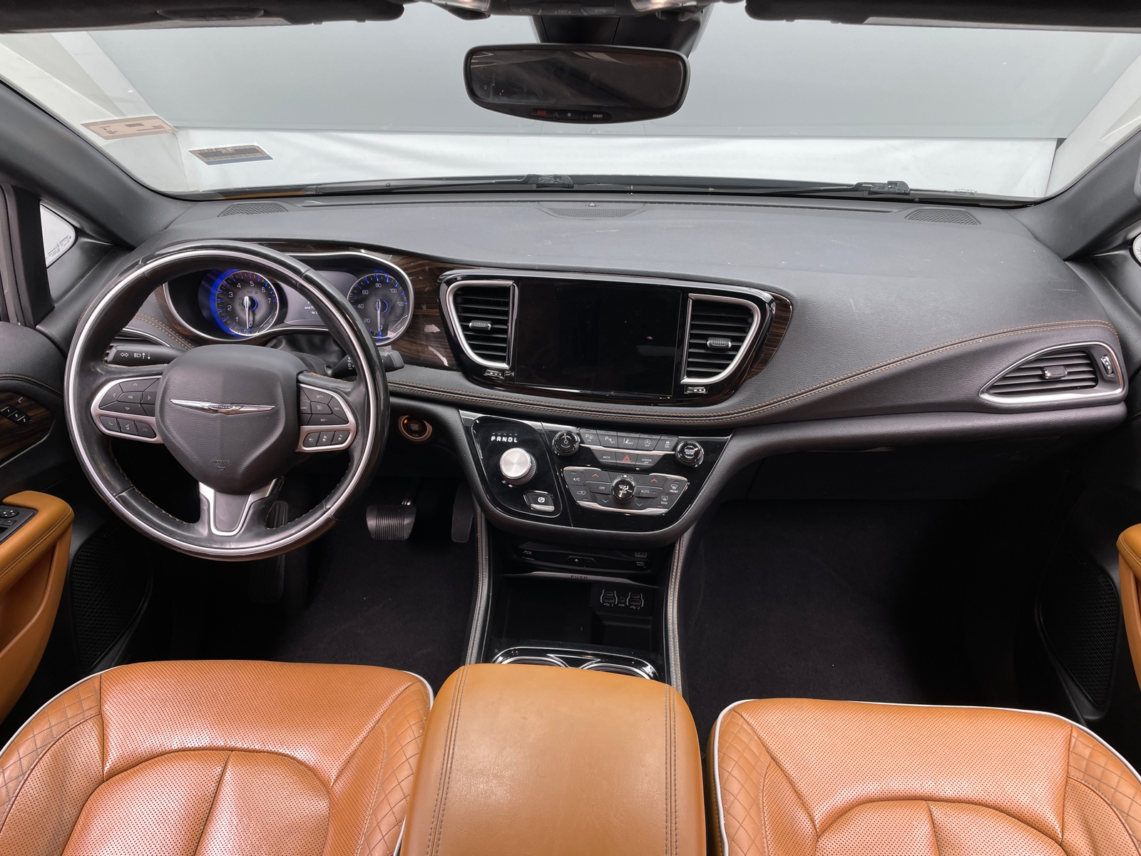 Thumbnail: 2021 Chrysler Pacifica - 2