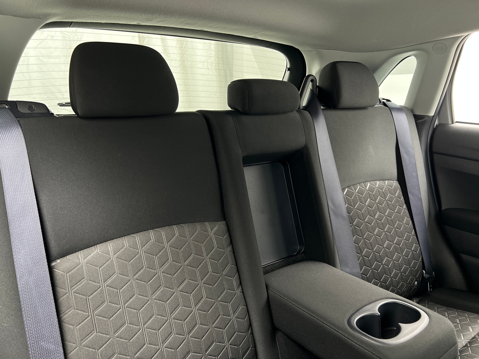 Thumbnail: 2024 Mitsubishi Outlander Sport - 6