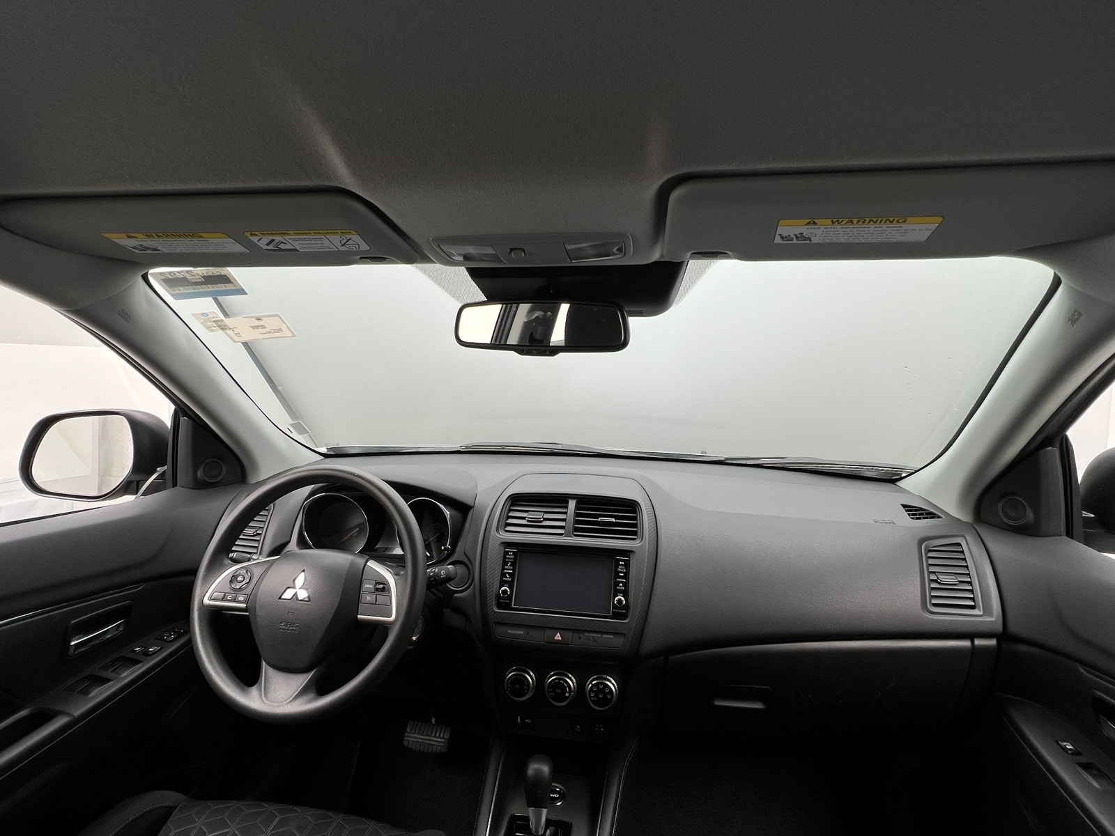 Thumbnail: 2024 Mitsubishi Outlander Sport - 3