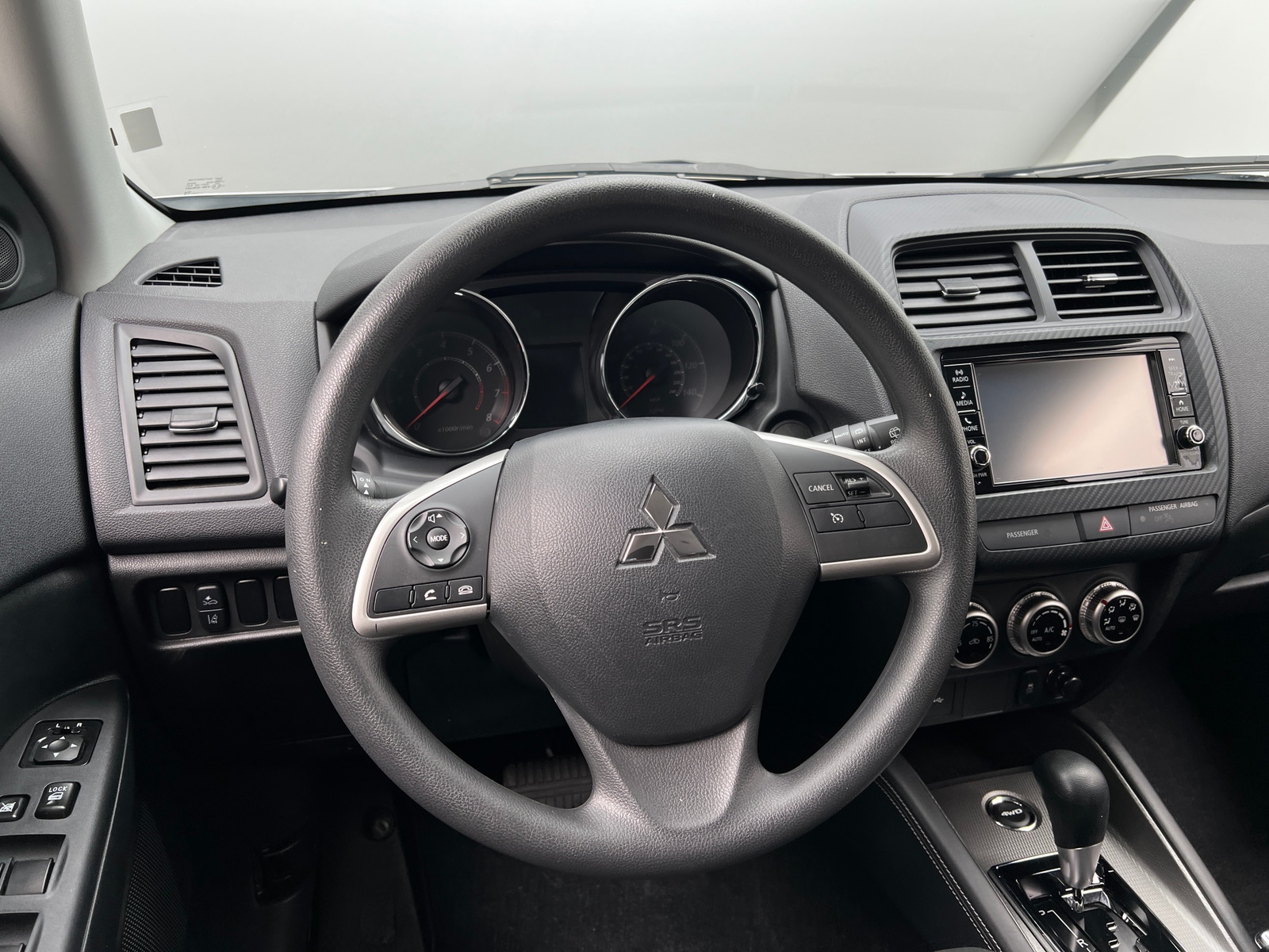 Thumbnail: 2024 Mitsubishi Outlander Sport - 5