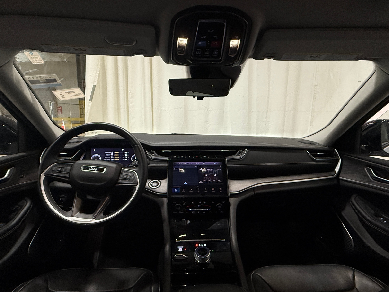 Thumbnail: 2022 Jeep Grand Cherokee L - 2