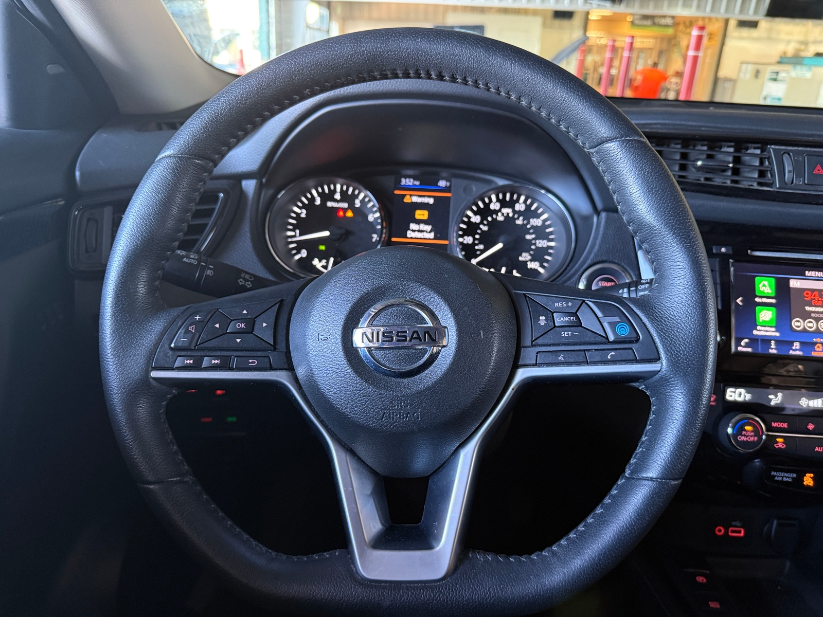 Thumbnail: 2019 Nissan Rogue - 4