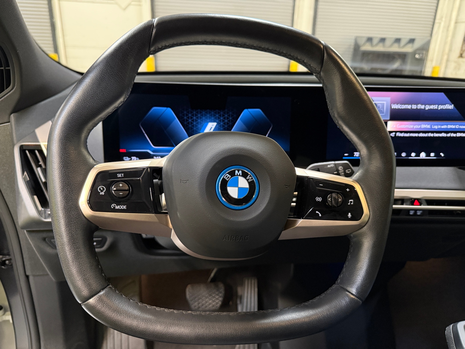 Thumbnail: 2024 BMW iX - 4