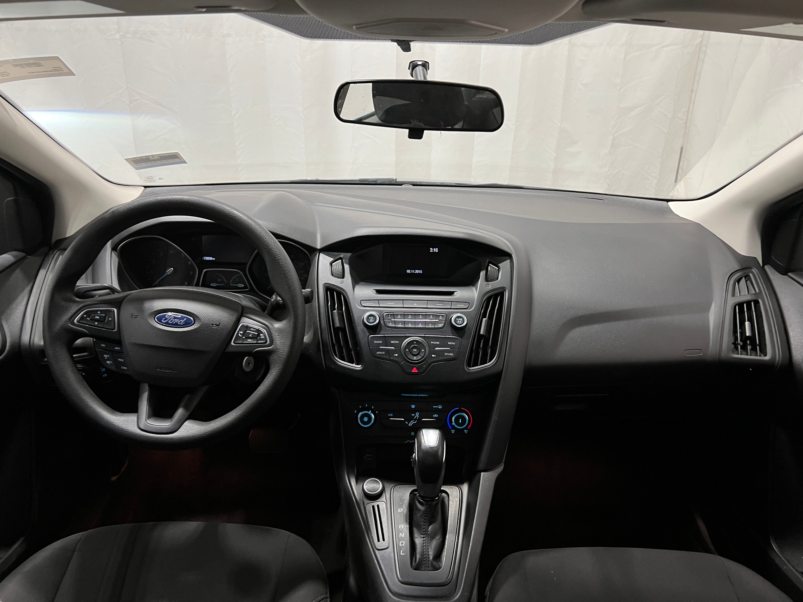 Thumbnail: 2015 Ford Focus - 3
