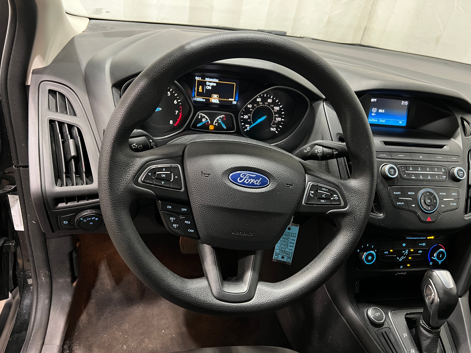 Thumbnail: 2015 Ford Focus - 5