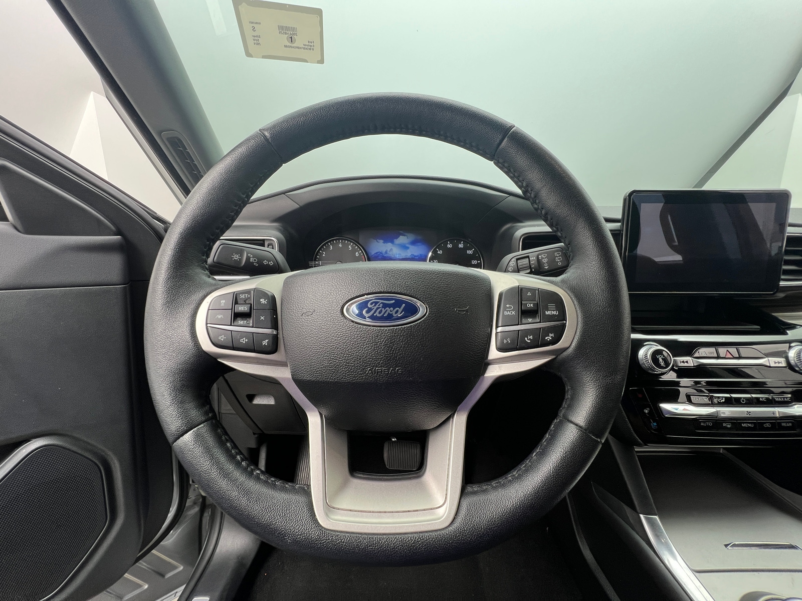 Thumbnail: 2024 Ford Explorer - 4