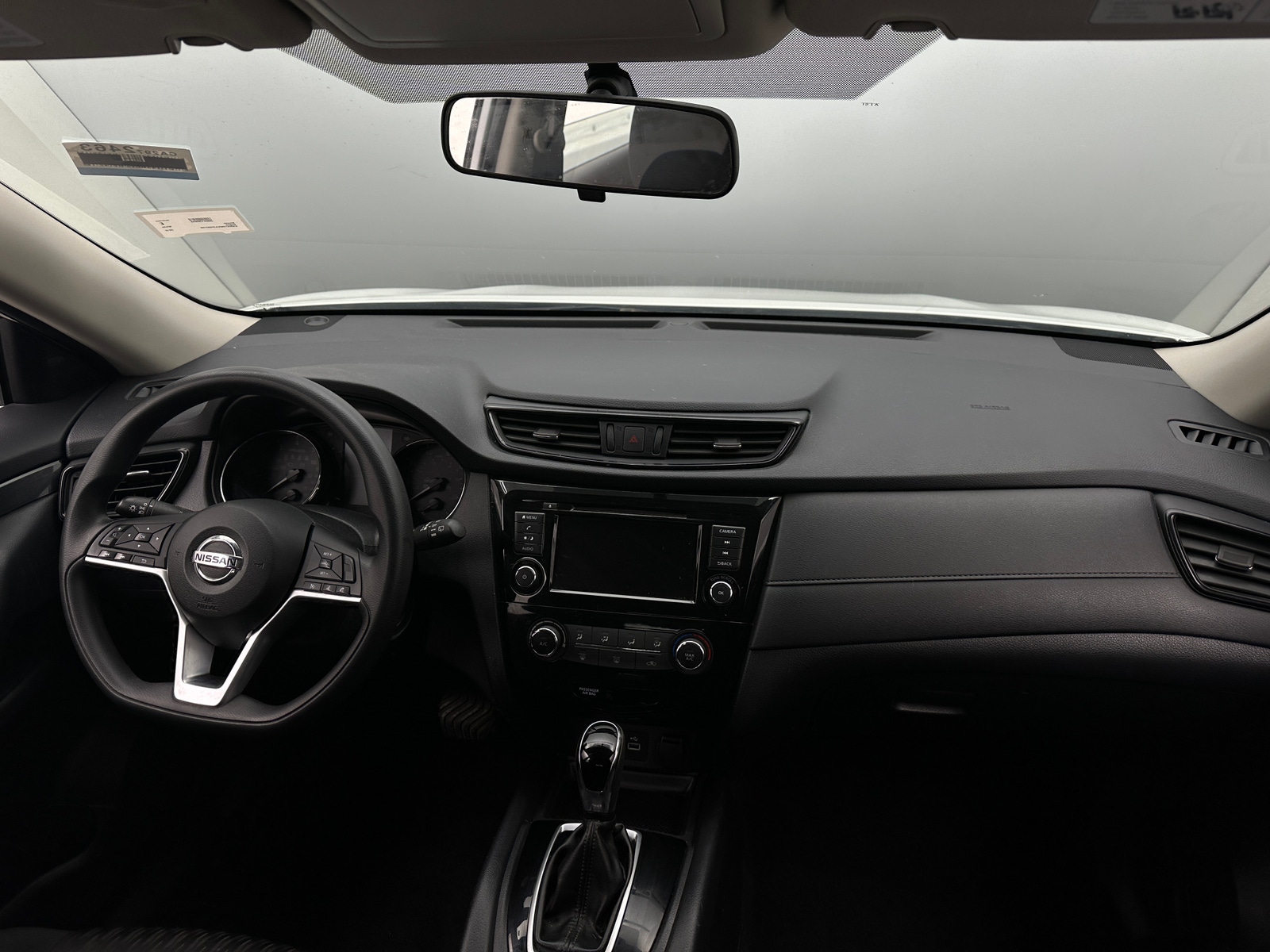 Thumbnail: 2018 Nissan Rogue - 3