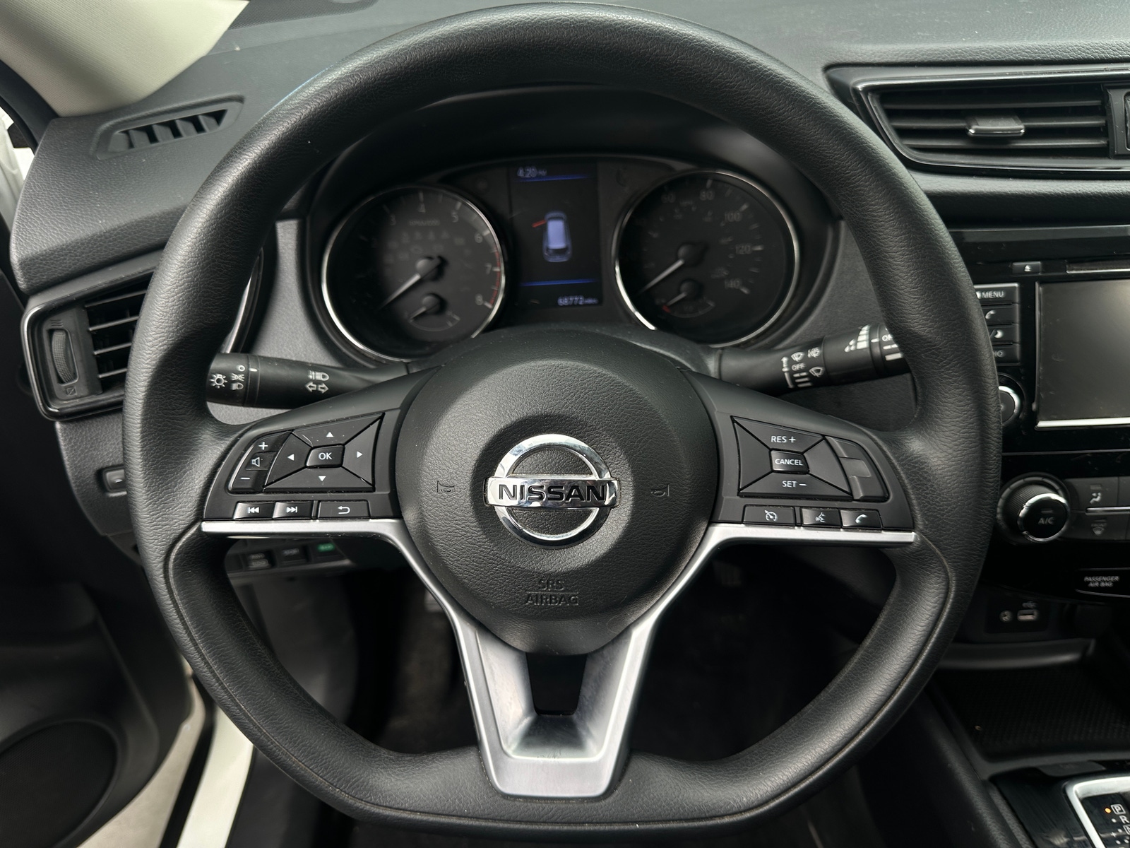 Thumbnail: 2018 Nissan Rogue - 5