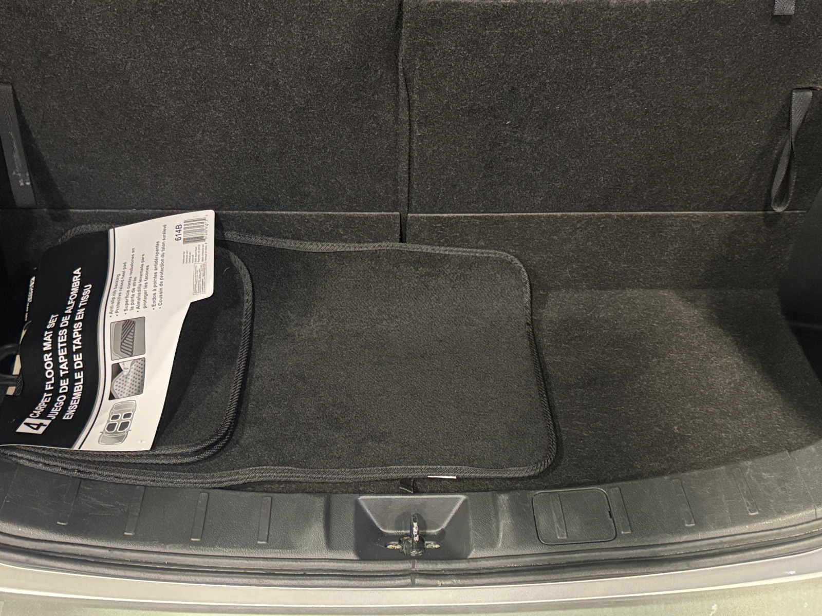 Thumbnail: 2020 Mitsubishi Outlander - 6