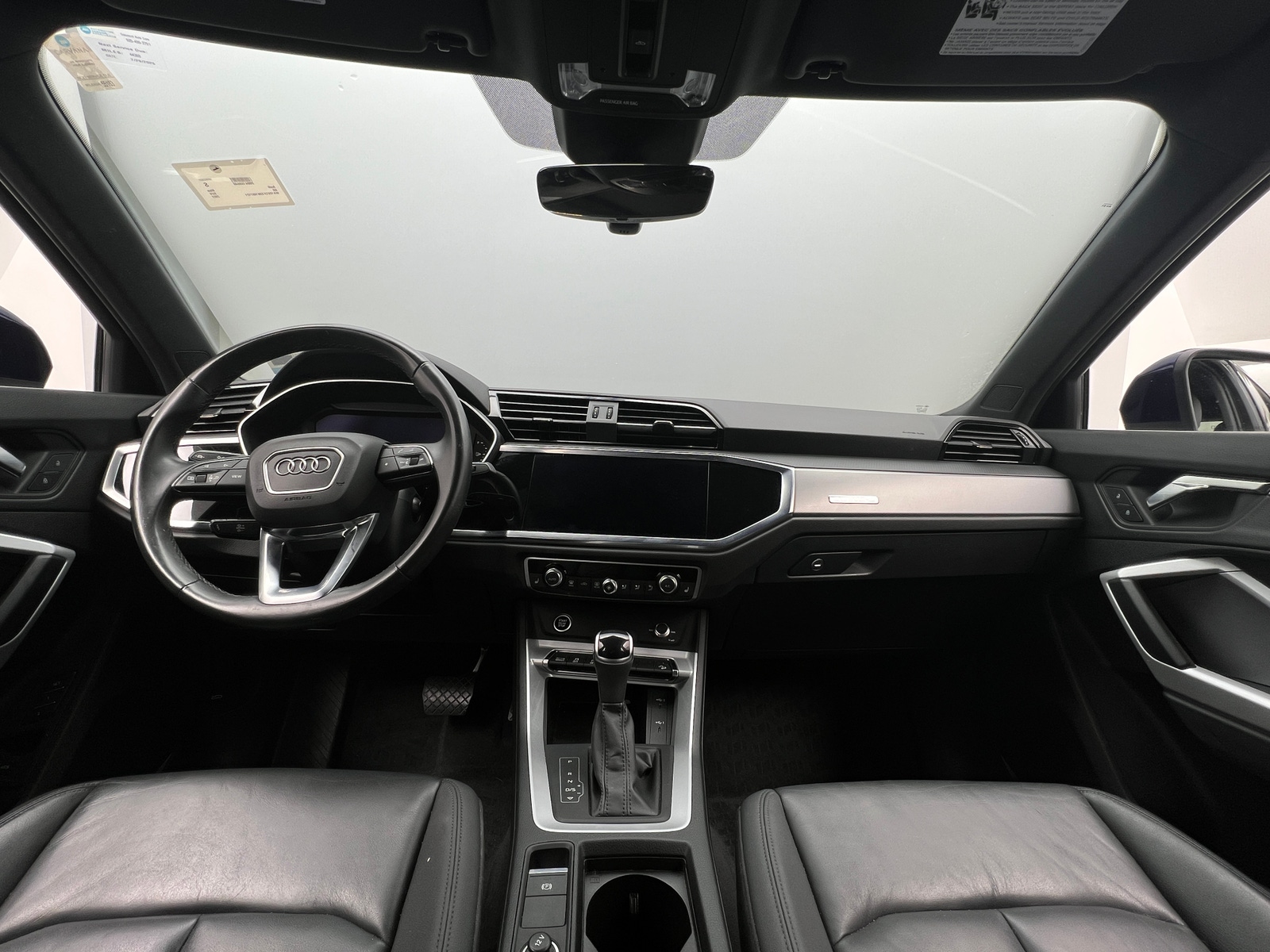 Thumbnail: 2022 Audi Q3 - 2