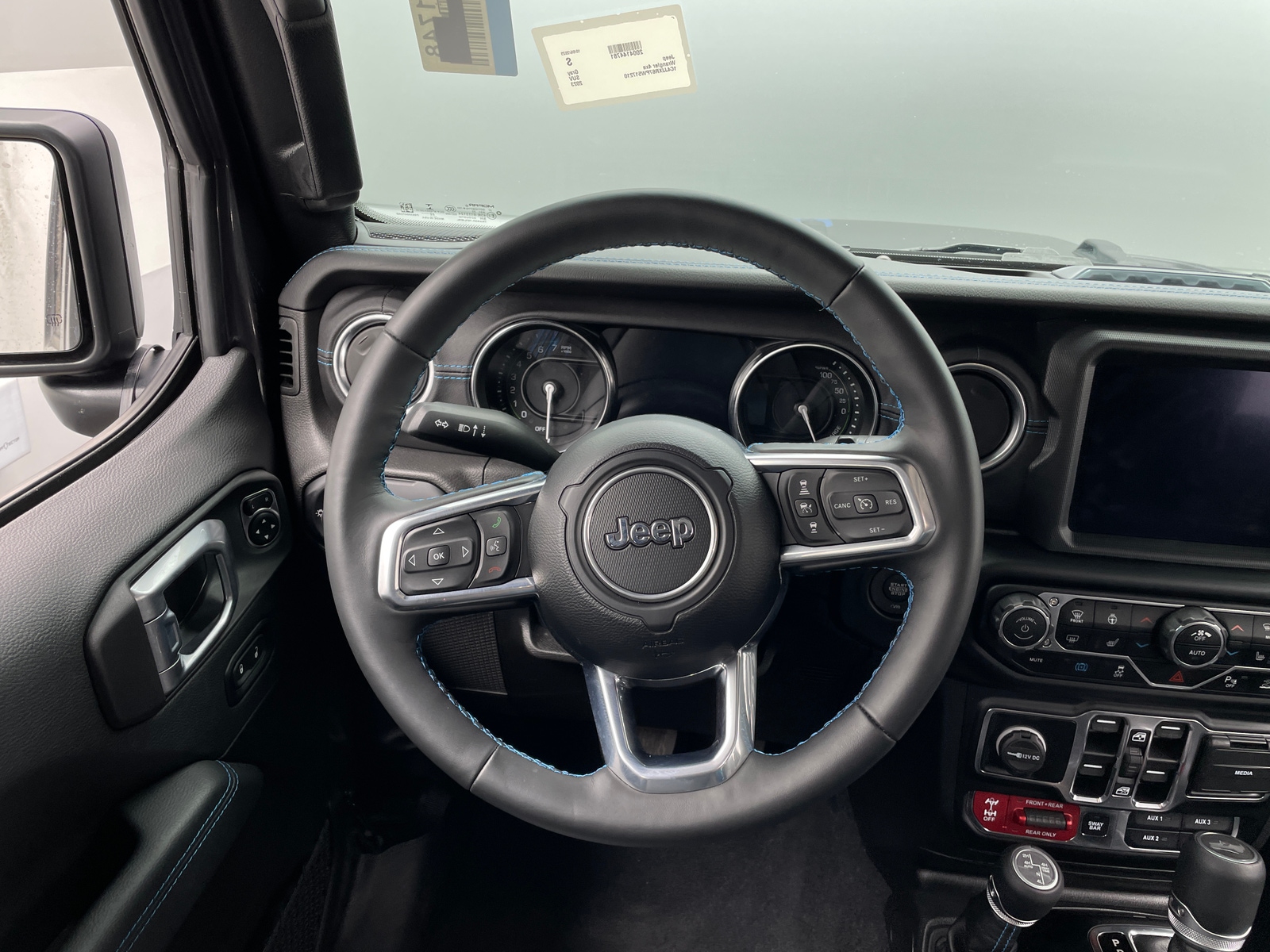 Thumbnail: 2023 Jeep Wrangler - 5