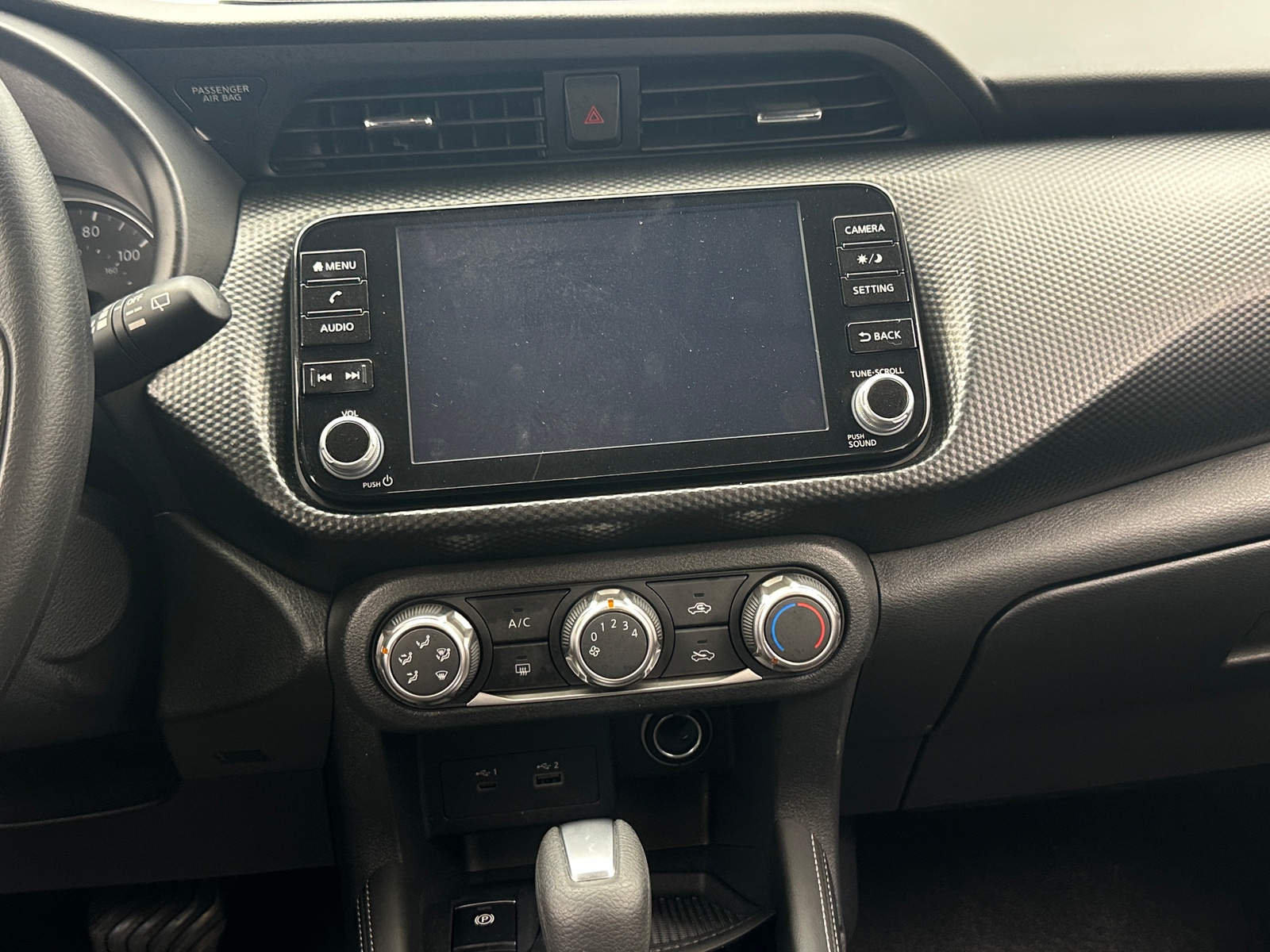 Thumbnail: 2024 Nissan Kicks - 4