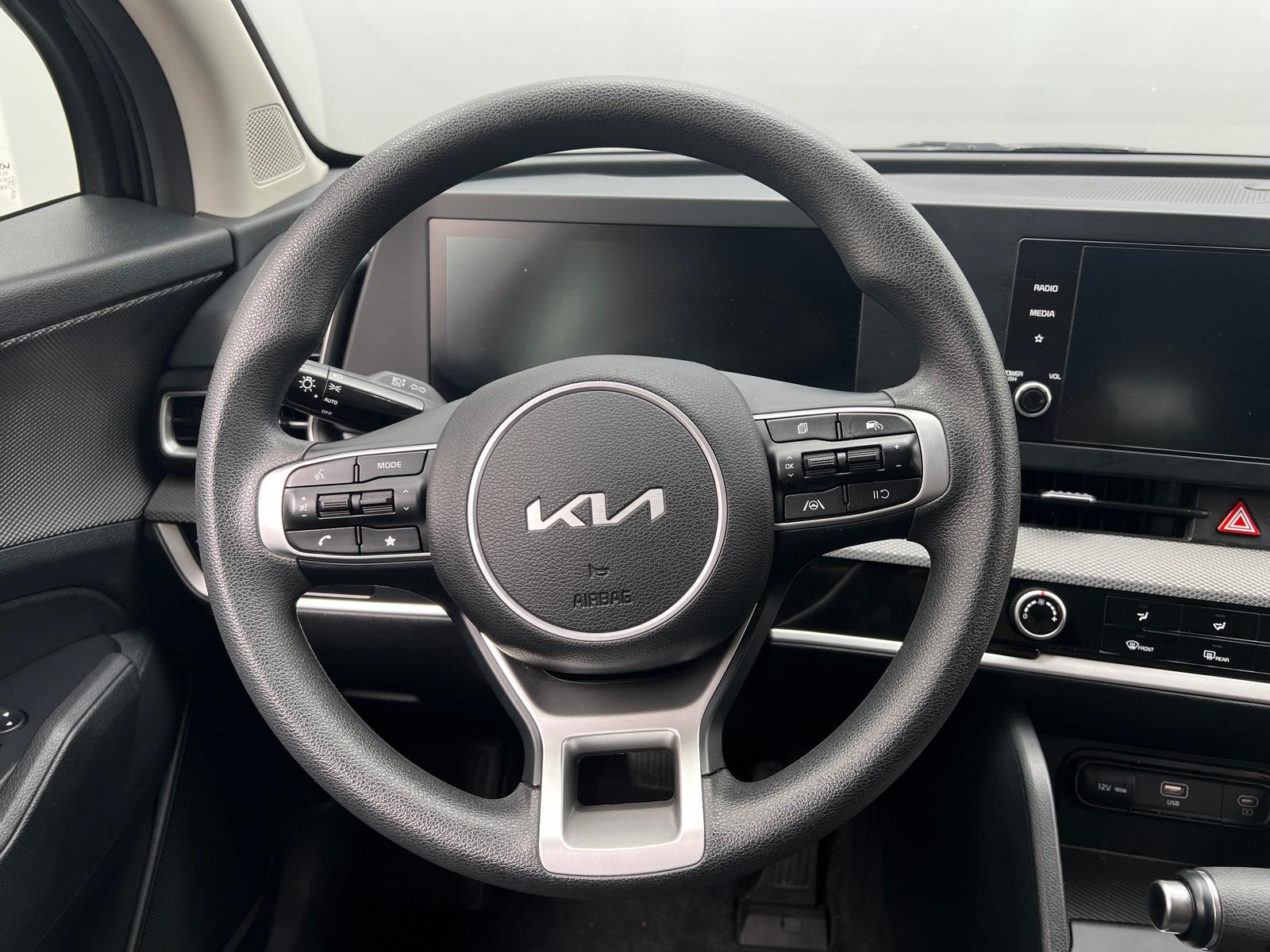 Thumbnail: 2024 Kia Sportage - 5