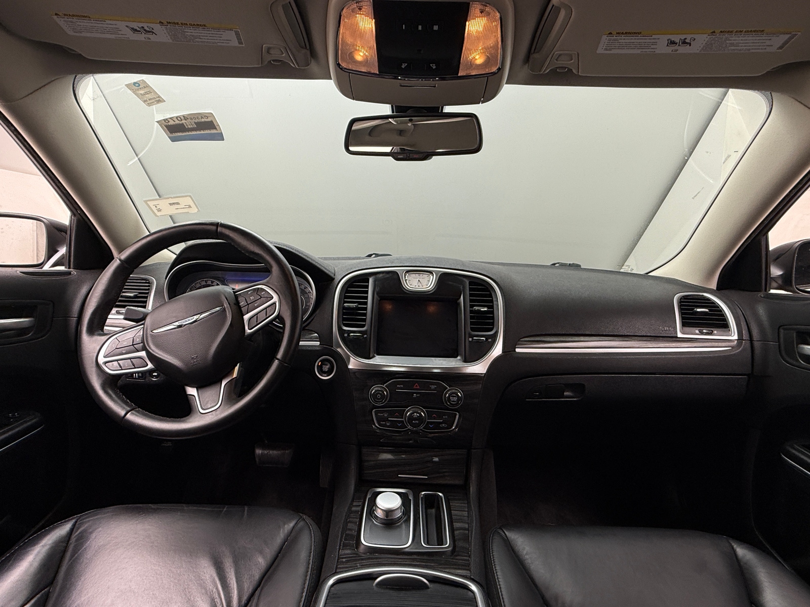 Thumbnail: 2018 Chrysler 300 - 2