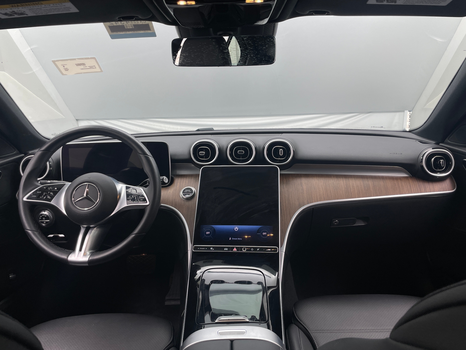 Thumbnail: 2025 Mercedes-Benz C-Class - 2