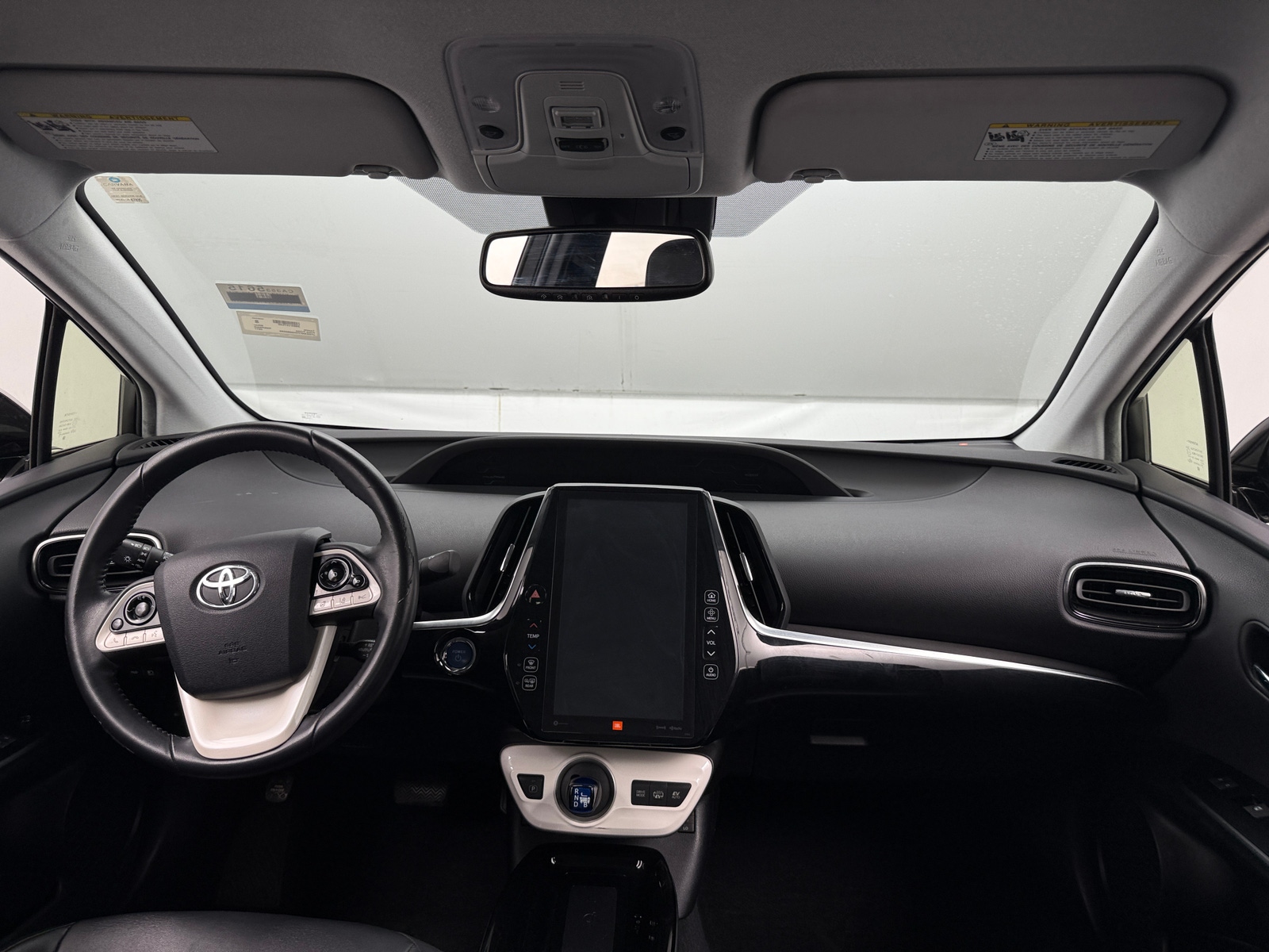 Thumbnail: 2017 Toyota Prius Prime - 3