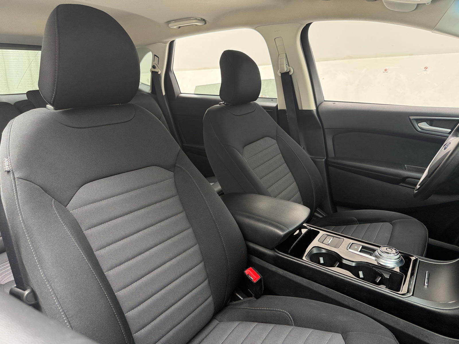Thumbnail: 2019 Ford Edge - 2