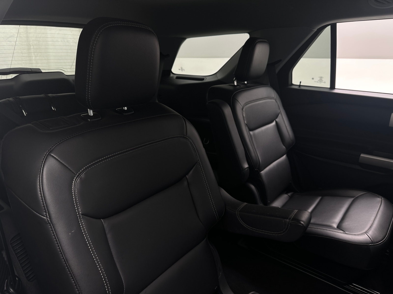 Thumbnail: 2023 Ford Explorer - 5