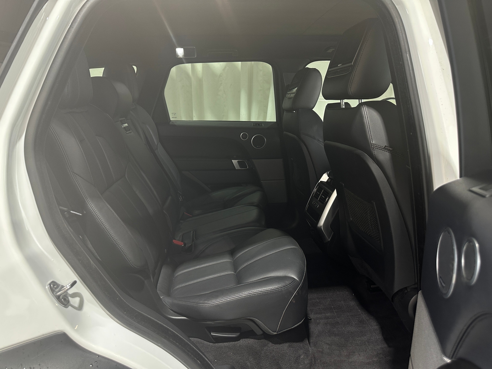 Thumbnail: 2016 Land Rover Range Rover Sport - 5