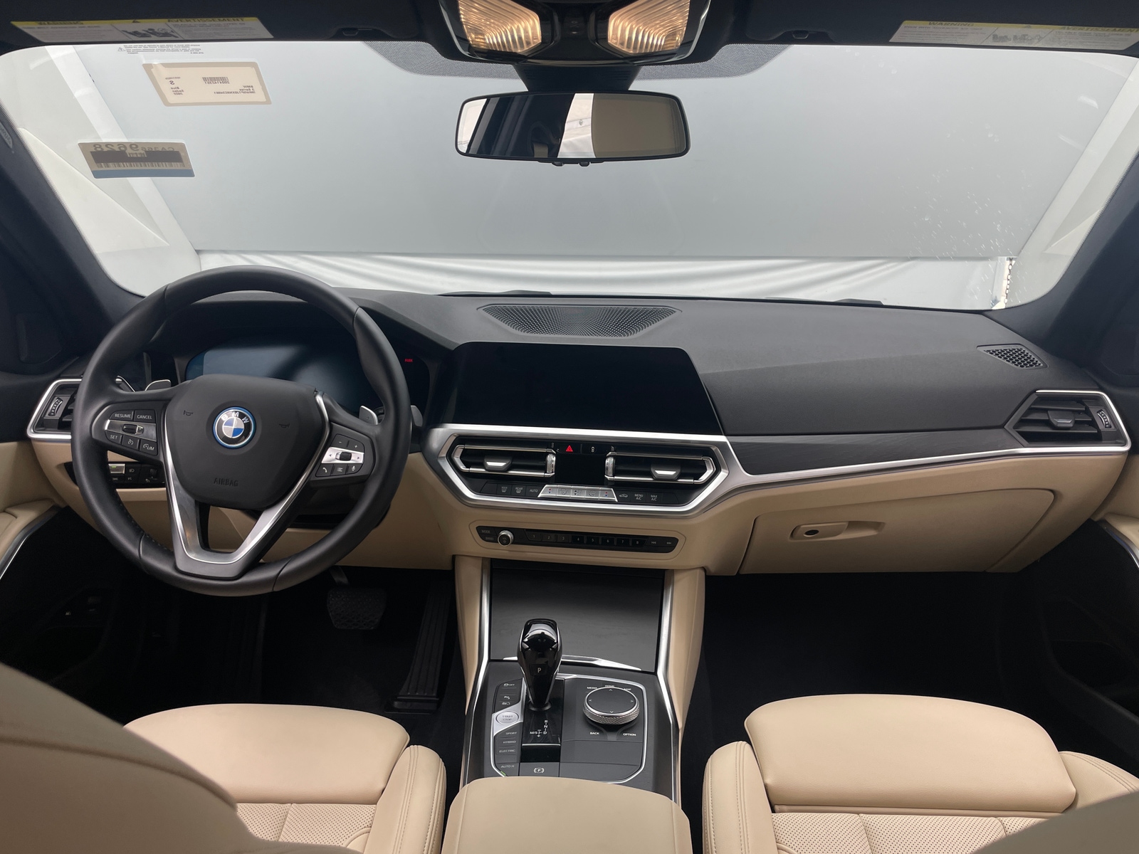 Thumbnail: 2022 BMW 3 Series - 2